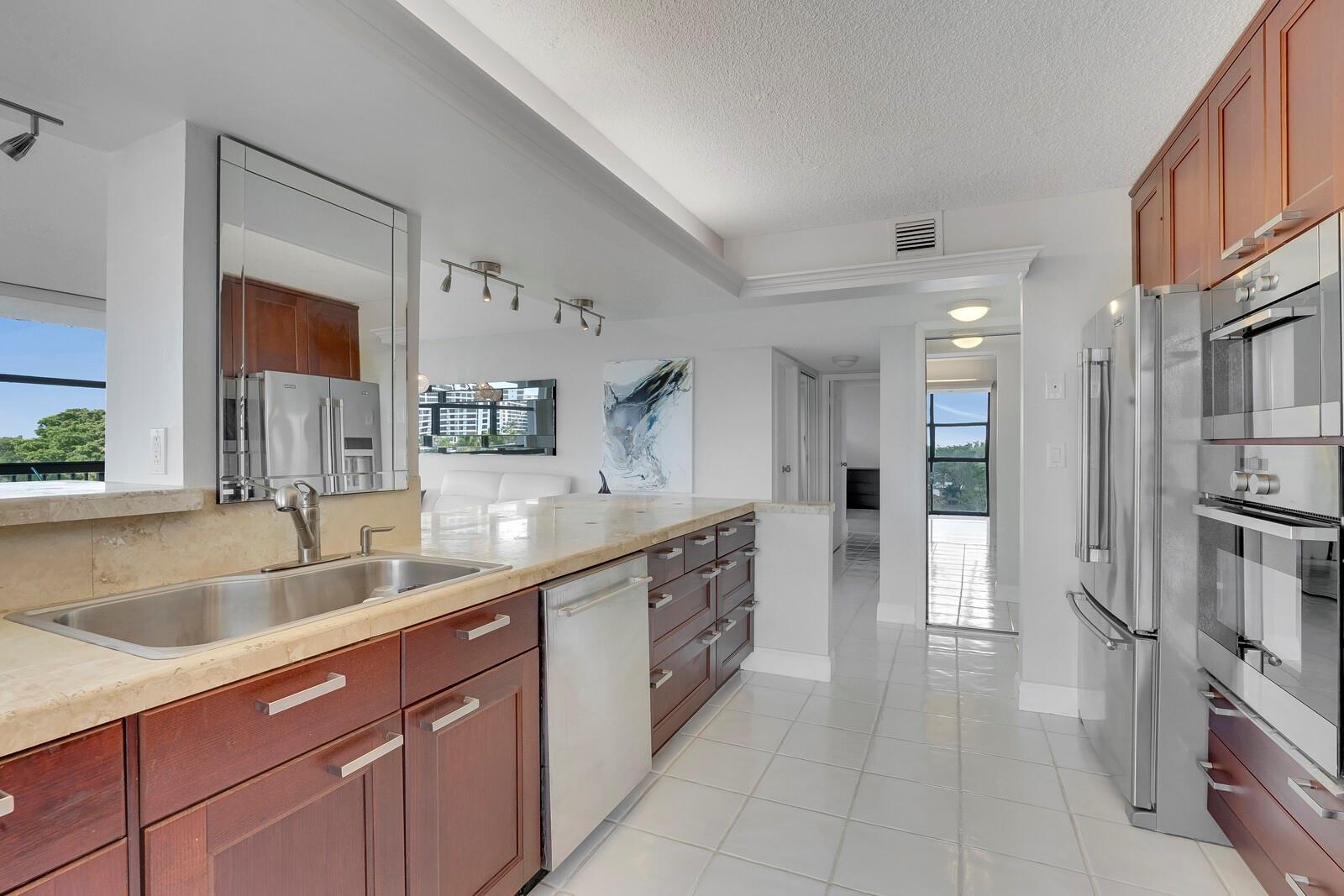 600 Parkview Drive 531, Hallandale Beach, FL 33009, Hallandale Beach - Photo 4