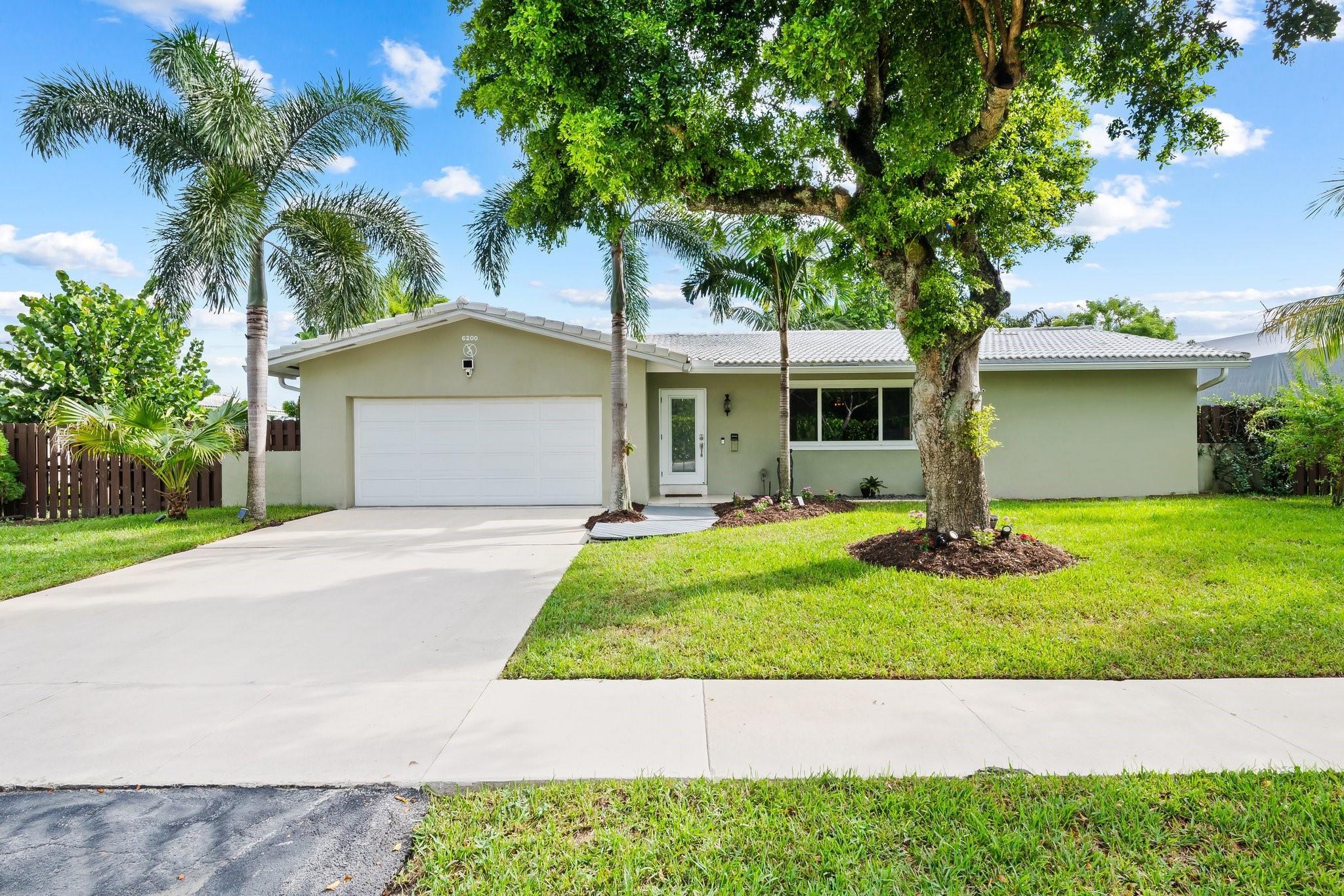 6200 Peters Road, Plantation, FL 33317, Plantation