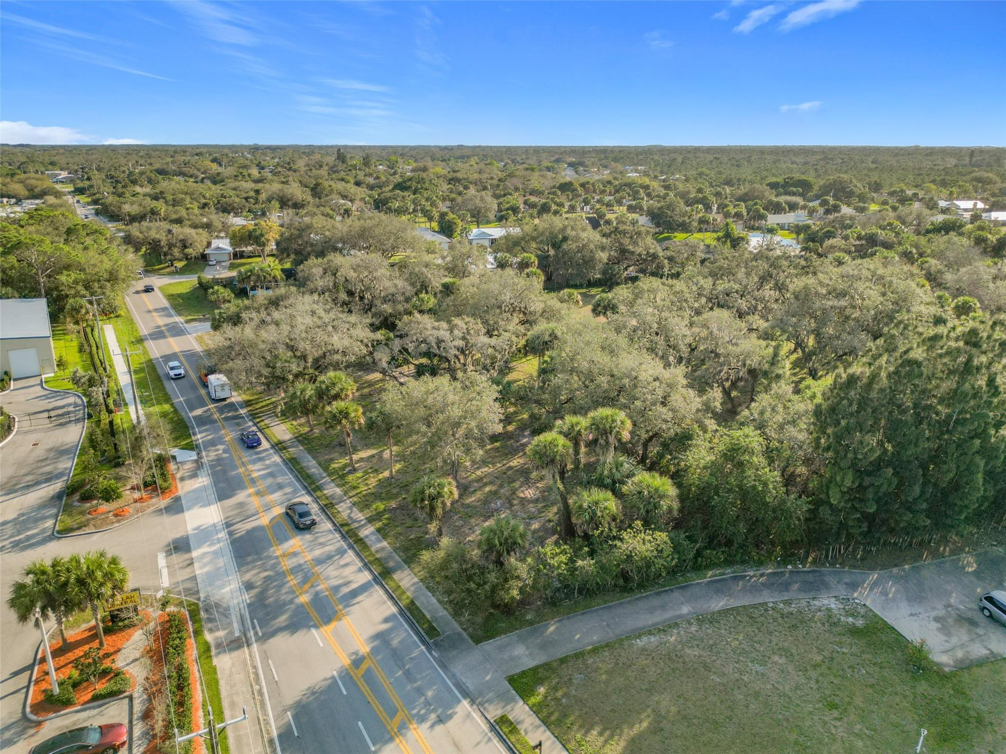 995 Old Dixie Highway, Vero Beach, FL 32962, Vero Beach - Photo 3