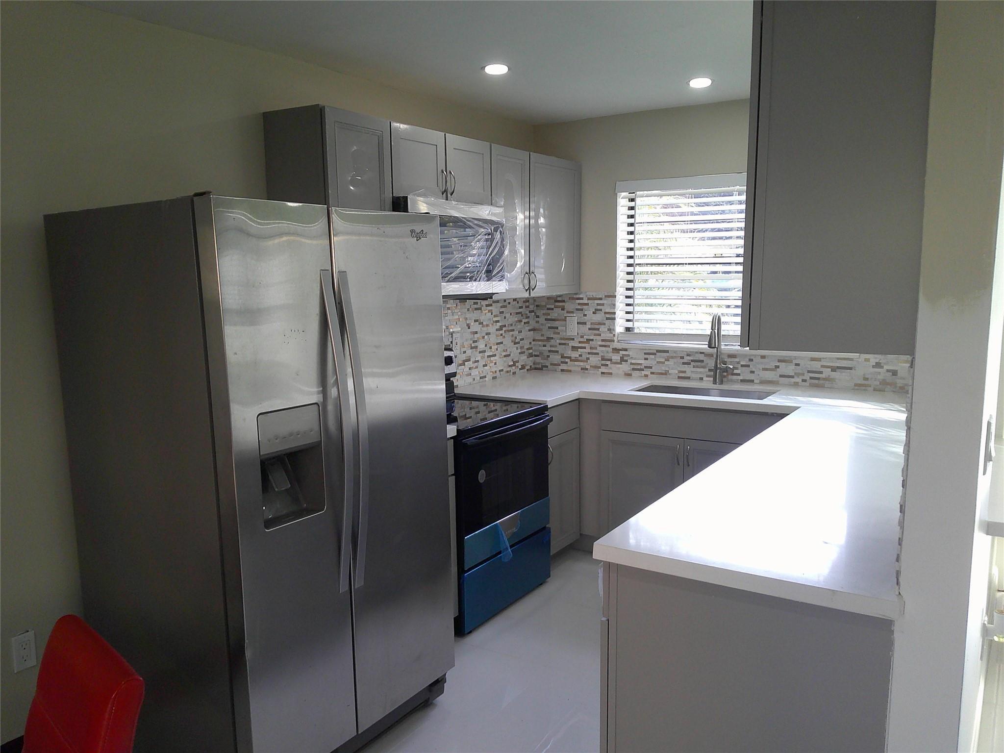 3810 SW 52nd Avenue, Hollywood, FL 33023, Hollywood - Photo 5