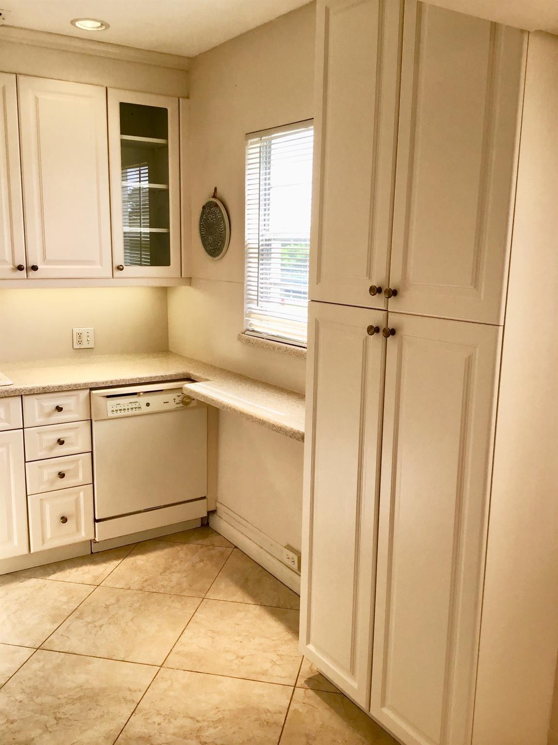 336 Brighton H 336, Boca Raton, FL 33434, Boca Raton - Photo 5