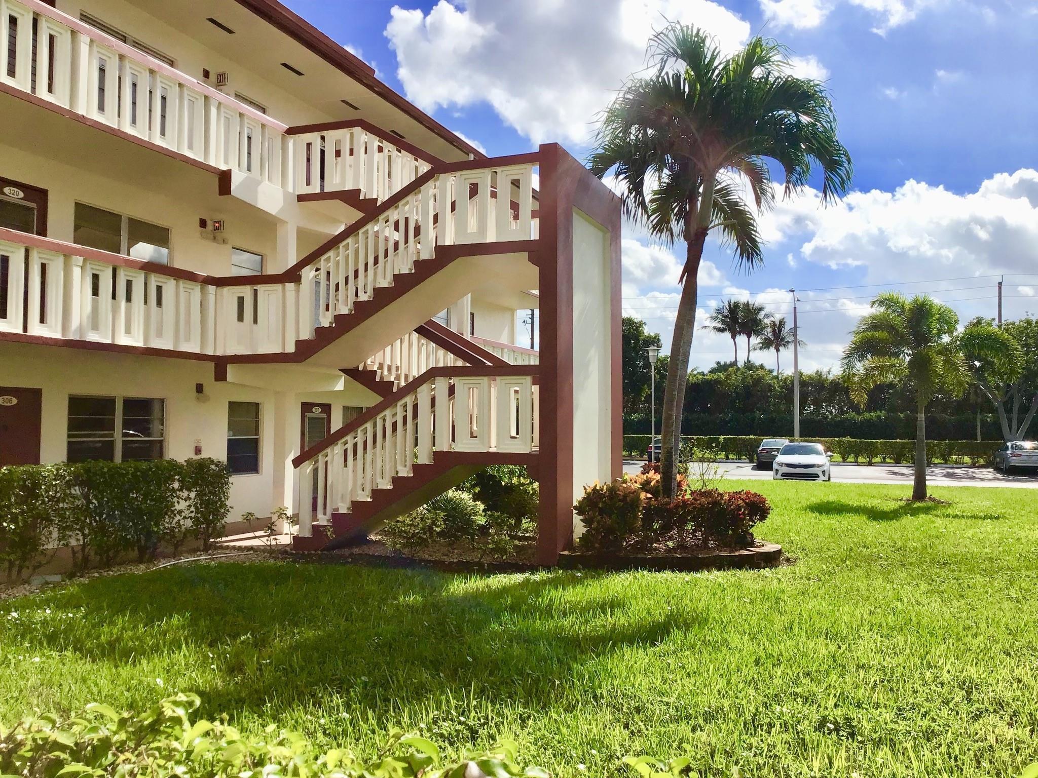 308 Brighton H 308, Boca Raton, FL 33434, Boca Raton - Photo 2