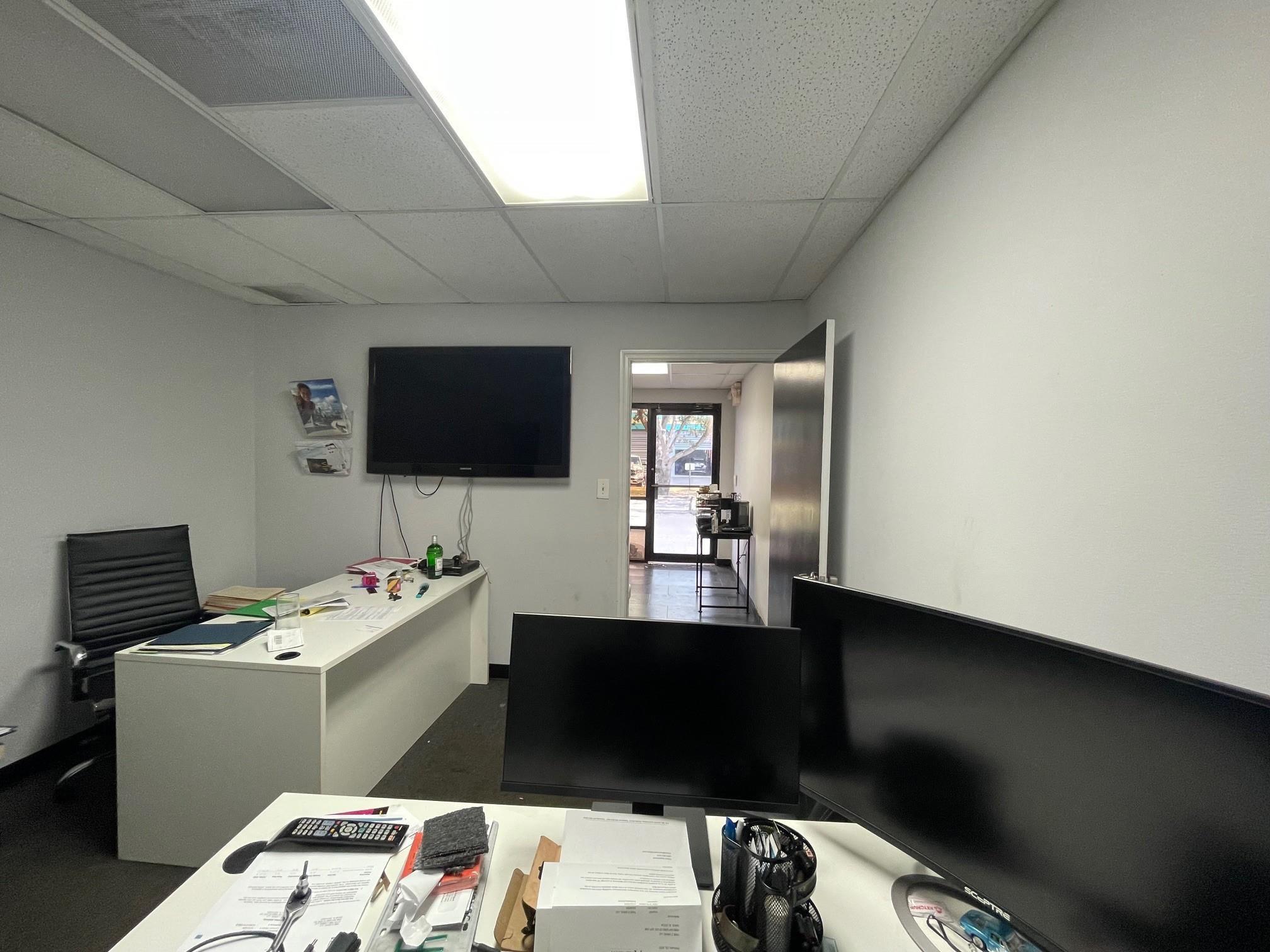 4980 SW 52nd Street 107, Davie, FL 33314, Davie - Photo 3