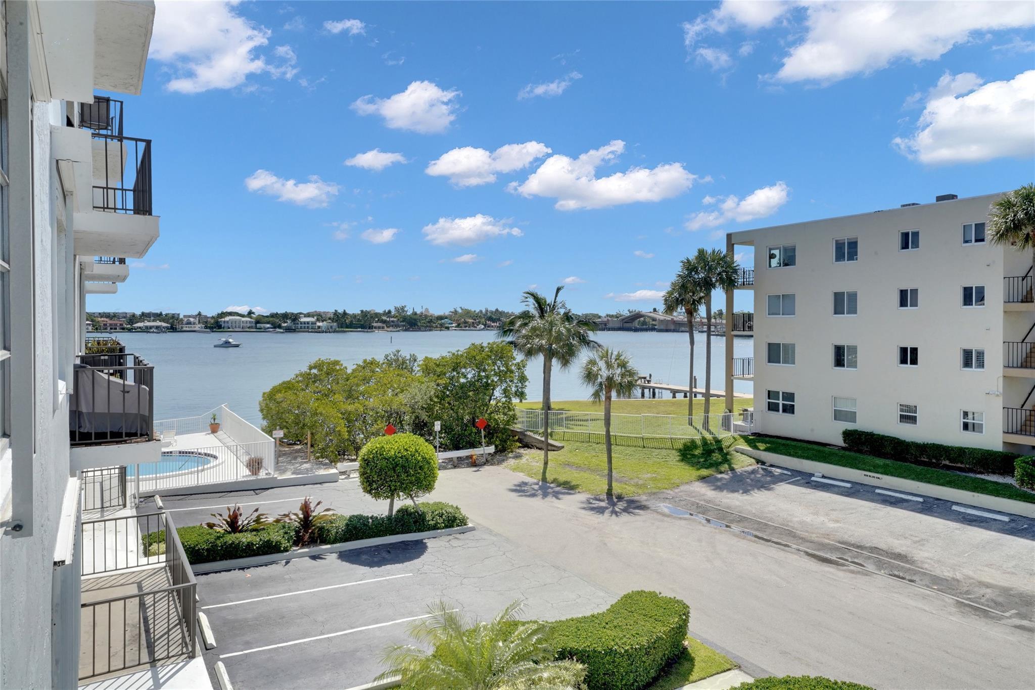 301 Croton Avenue 302, Lantana, FL 33462, Lantana - Photo 5