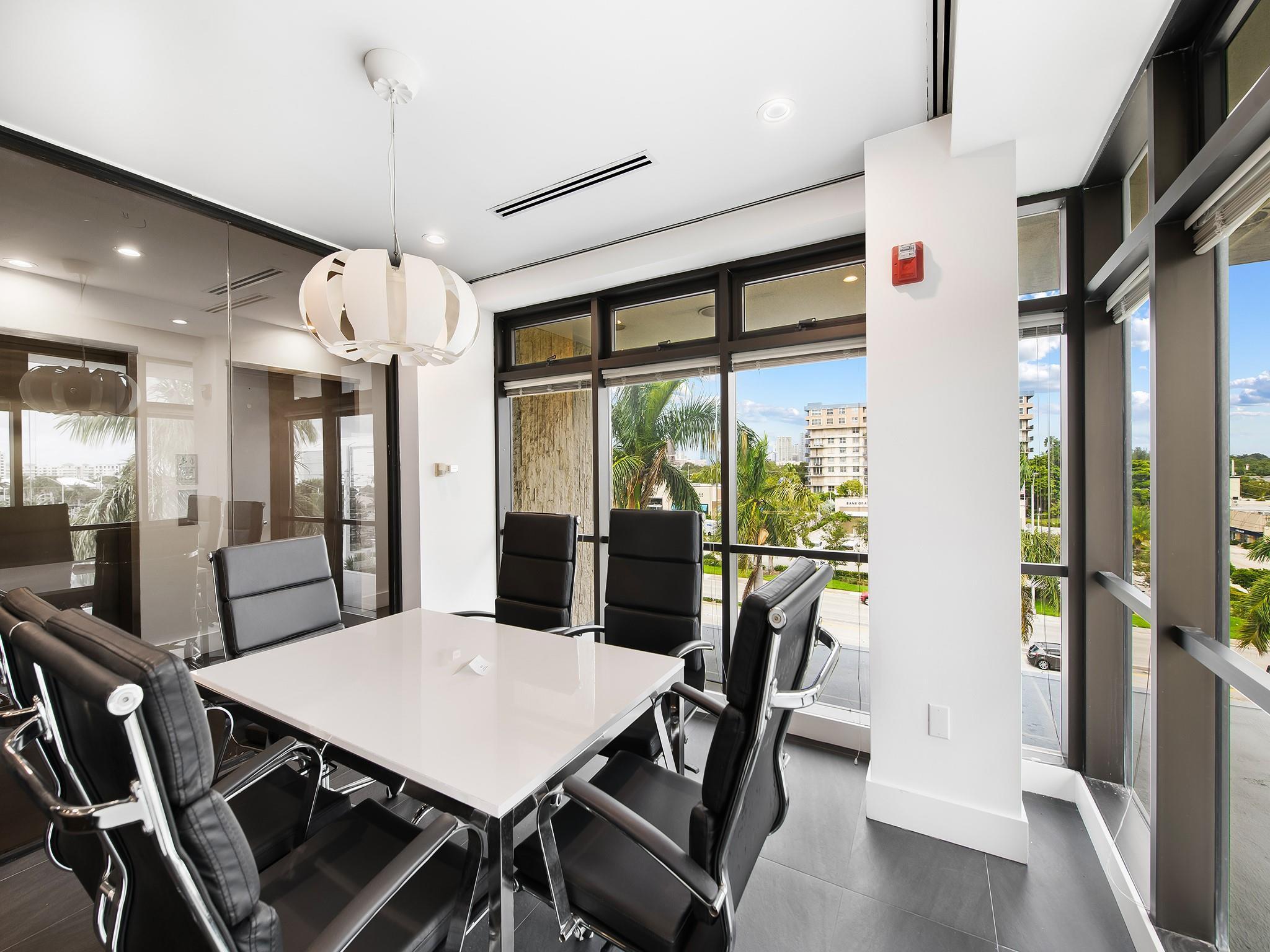 910 SE 17th Street, Fort Lauderdale, FL 33316, Fort Lauderdale - Photo 3