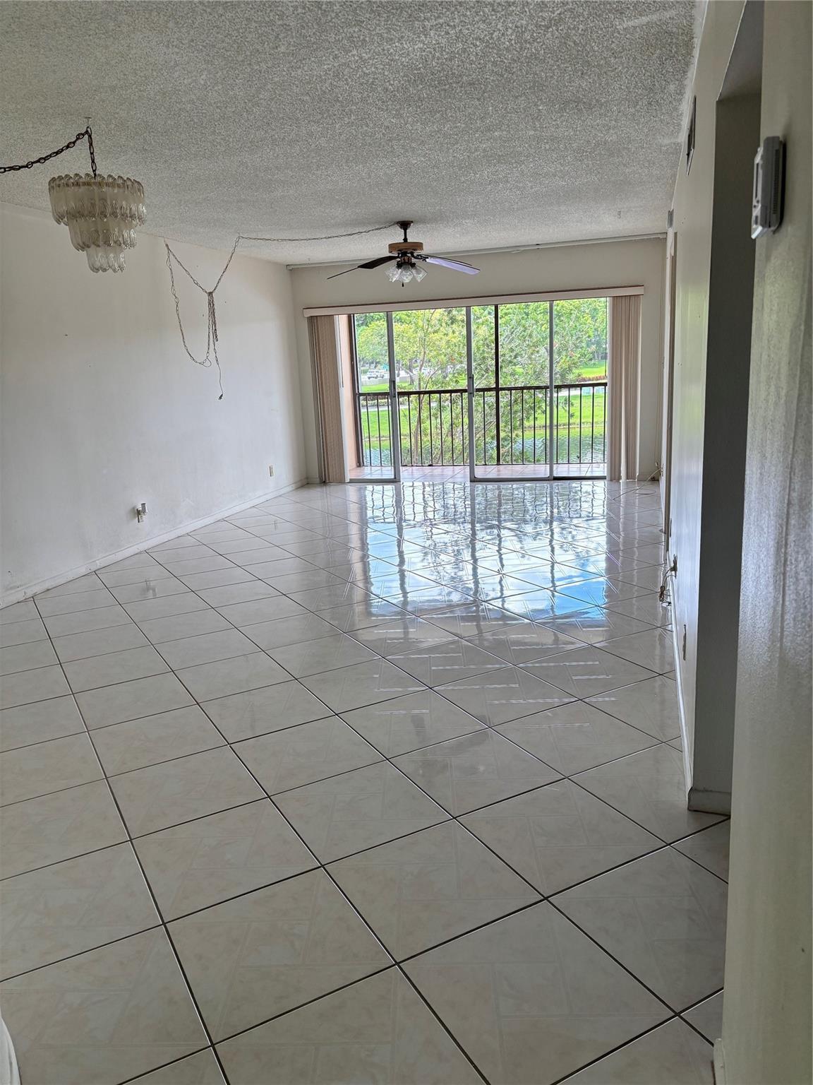 3905 N Nob Hill Road 205, Sunrise, FL 33351, Sunrise - Photo 3