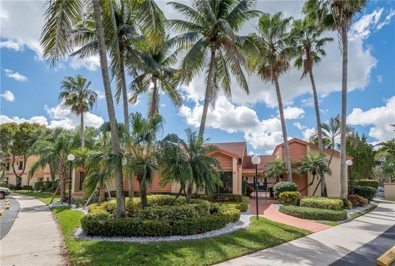 2744 S Carambola Circle 1919, Coconut Creek, FL 33066, Coconut Creek - Photo 4