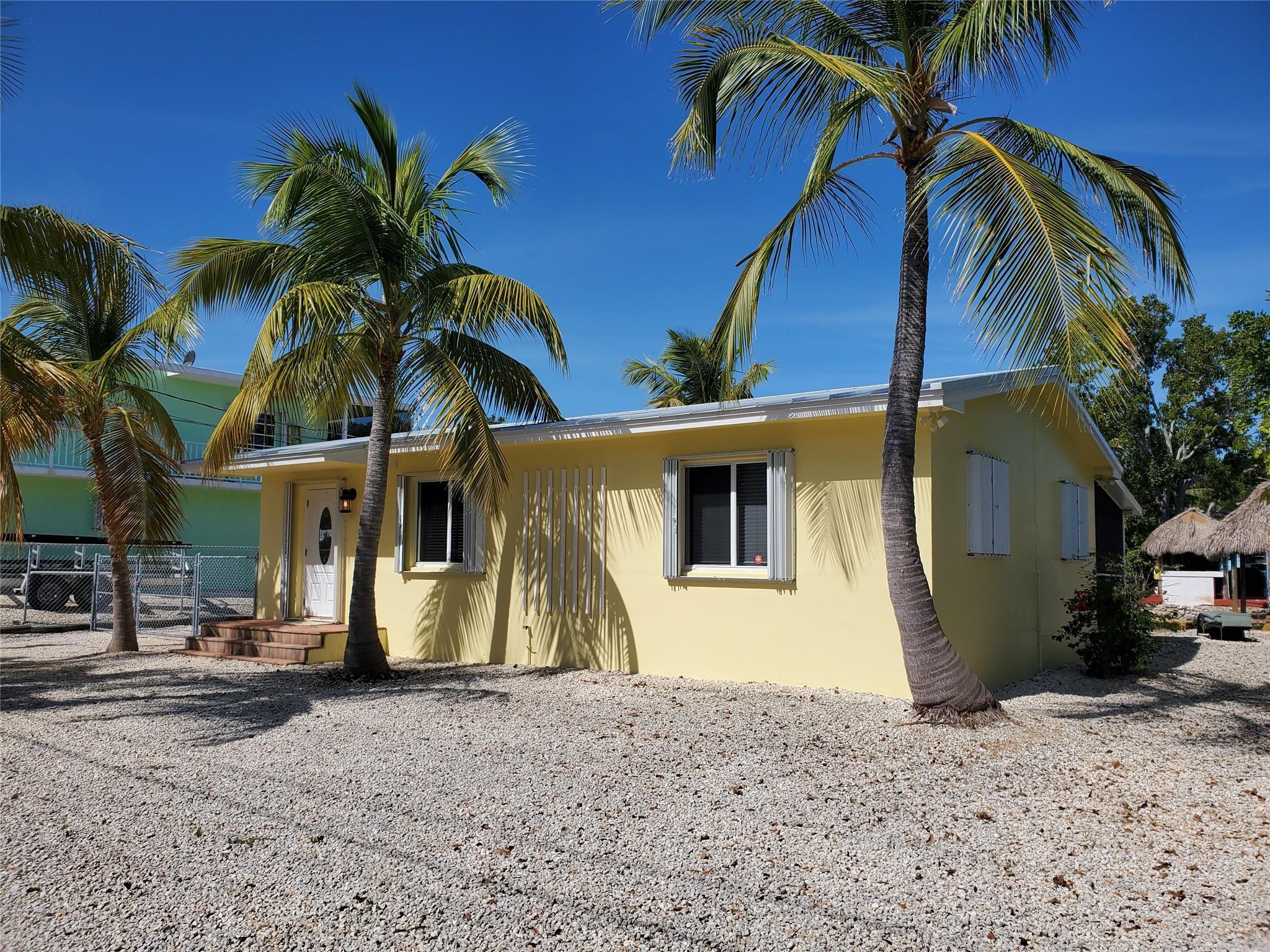 135 Peace Avenue, Tavernier, FL 33070, Tavernier - Photo 3