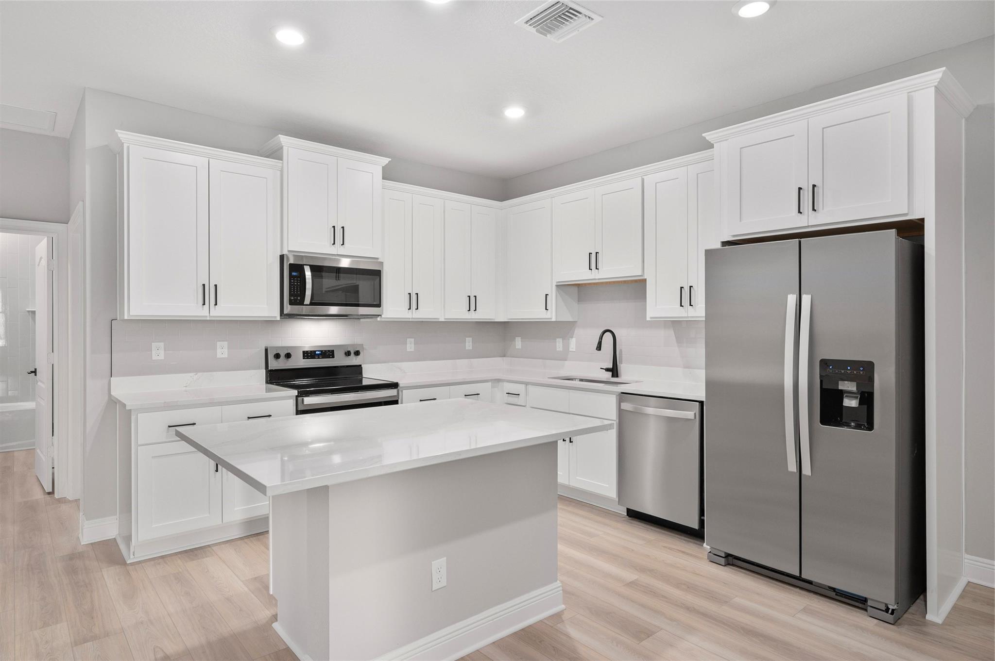 1607 Celebration Drive, Fort Pierce, FL 34947, Fort Pierce - Photo 4