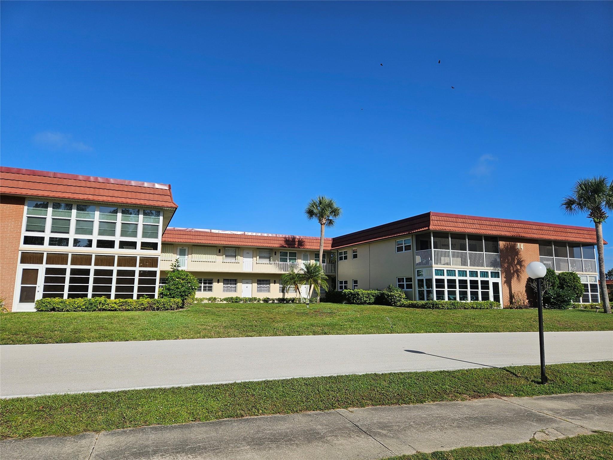 44 Woodland Drive 205, Vero Beach, FL 32962, Vero Beach