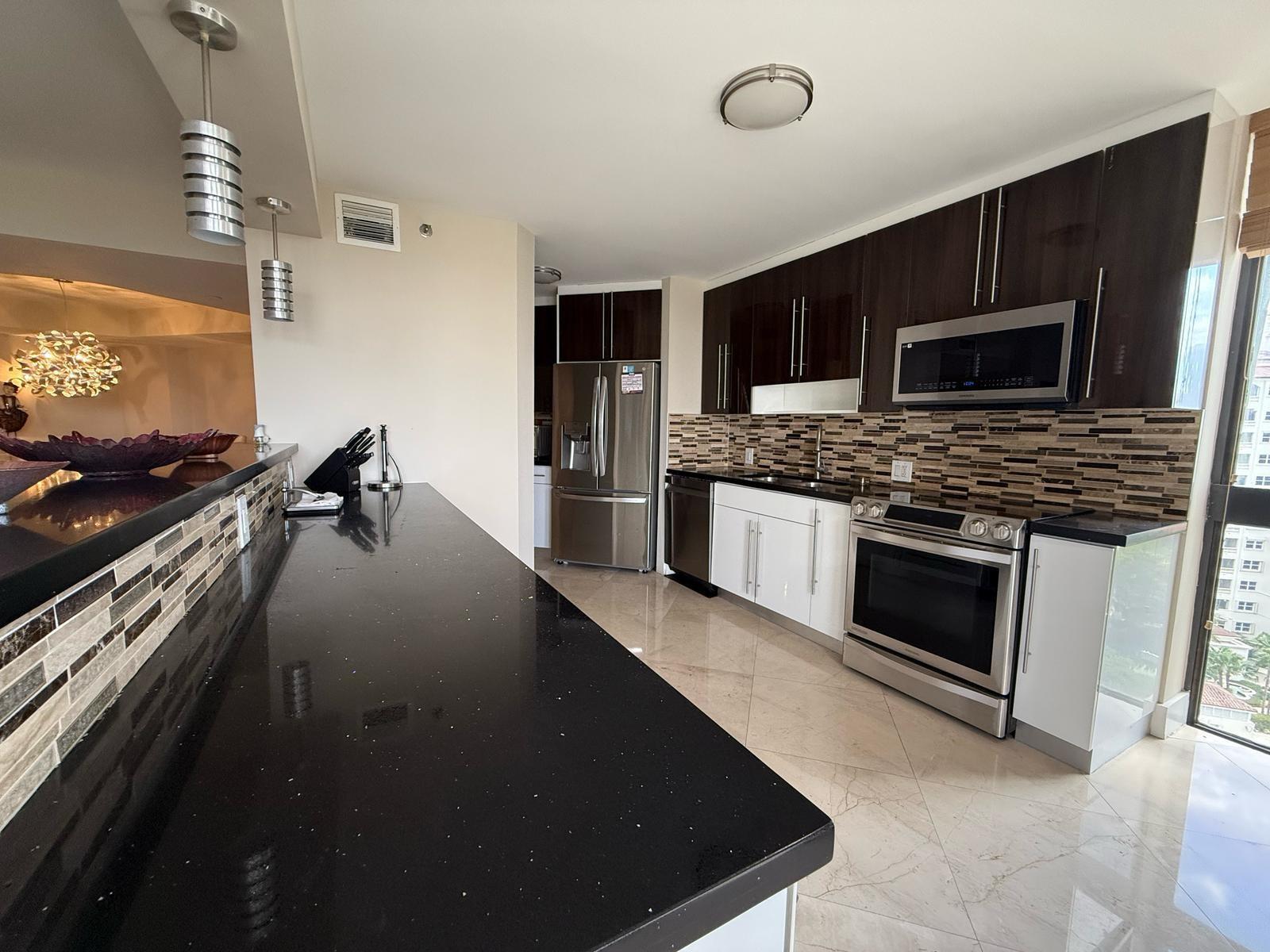 20185 E Country Club Drive 1202, Aventura, FL 33180, Aventura