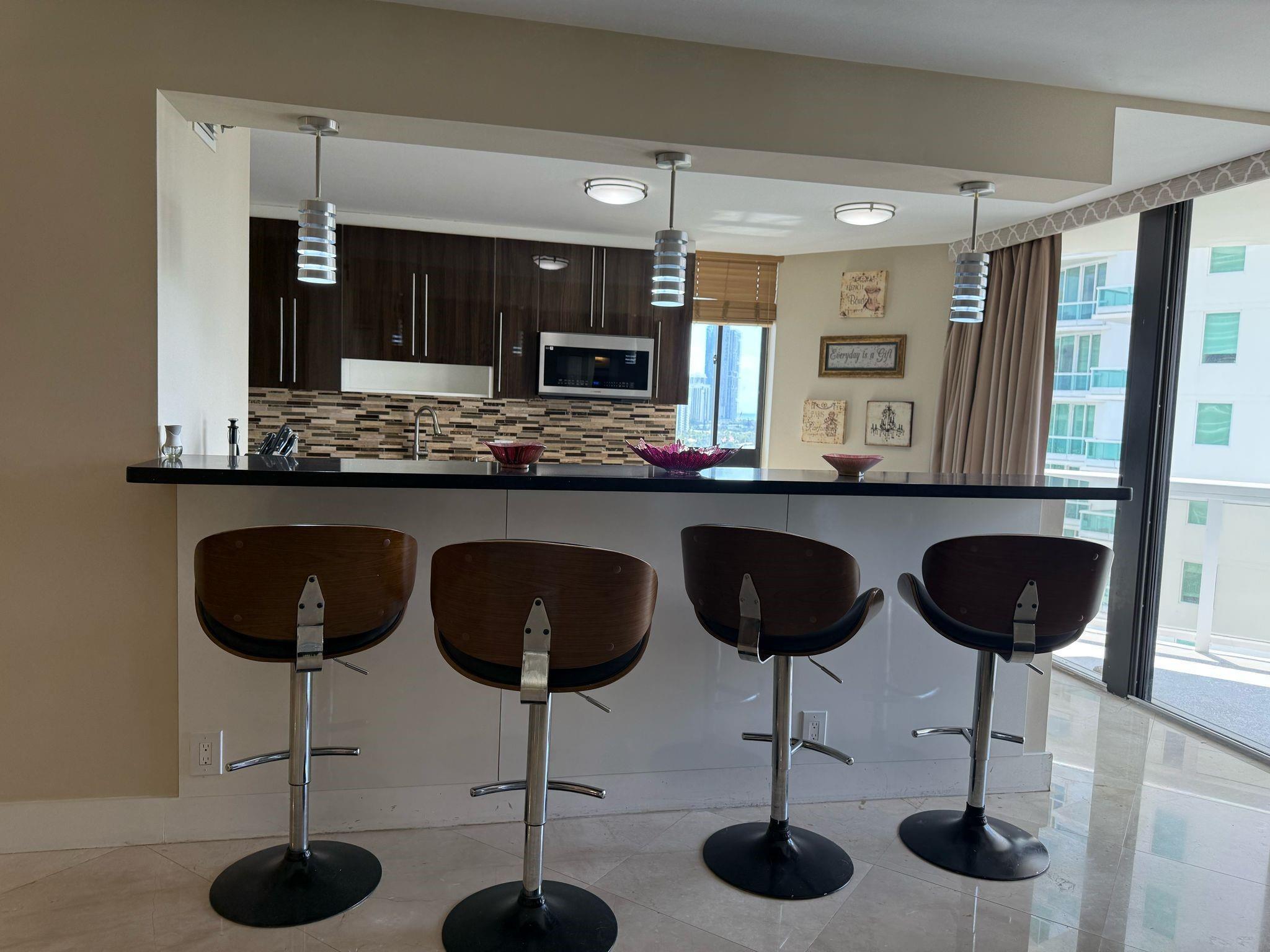 20185 E Country Club Drive 1202, Aventura, FL 33180, Aventura - Photo 3