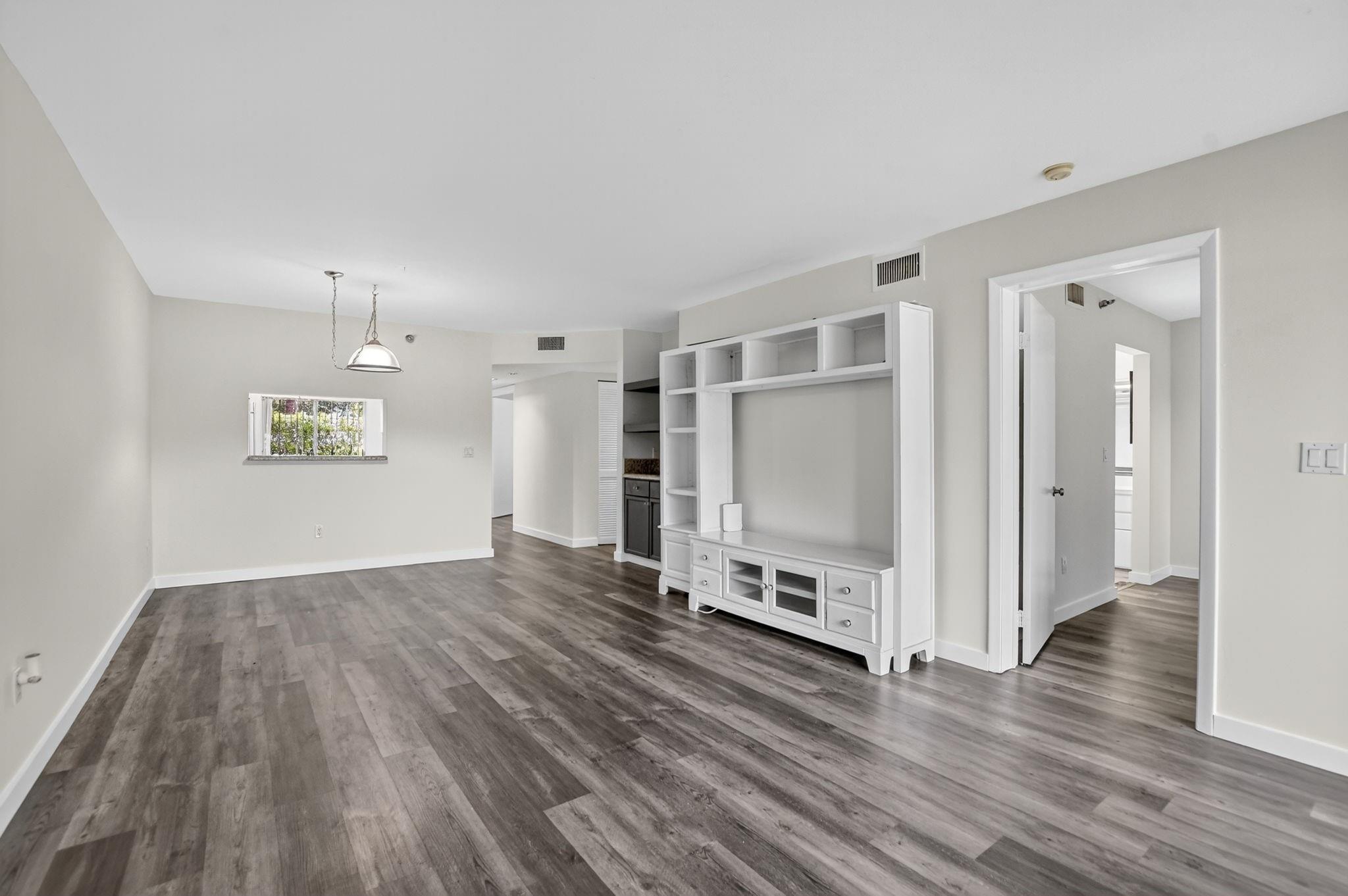 260 NW 67th Street A104, Boca Raton, FL 33487, Boca Raton - Photo 3