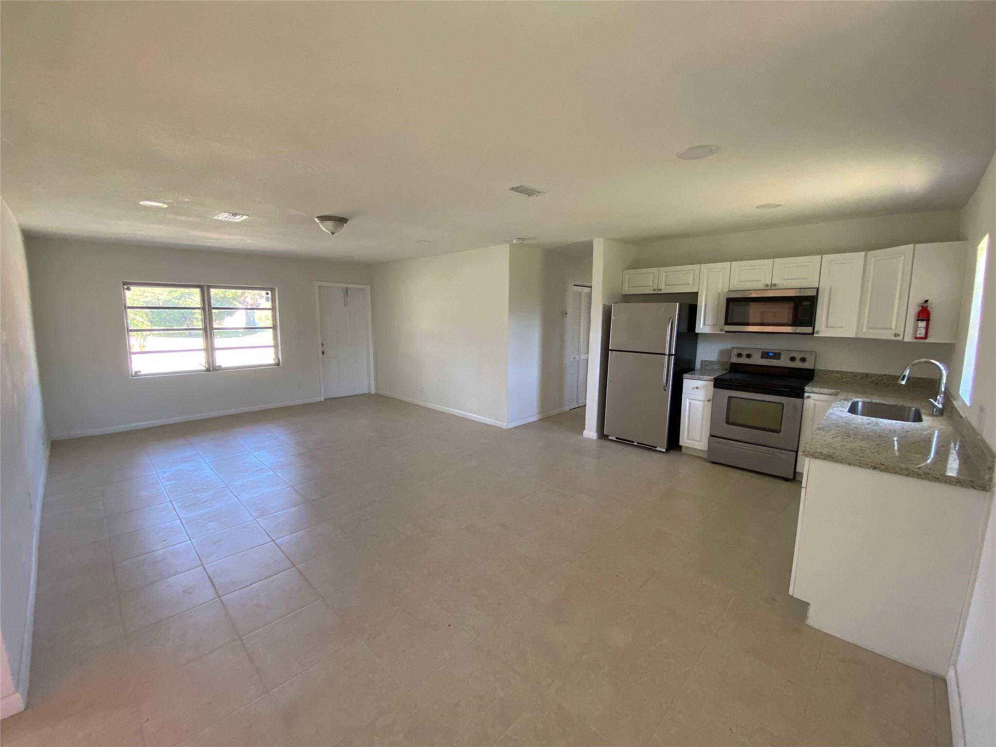 1654 43rd Street, West Palm Beach, FL 33407, West Palm Beach - Photo 2