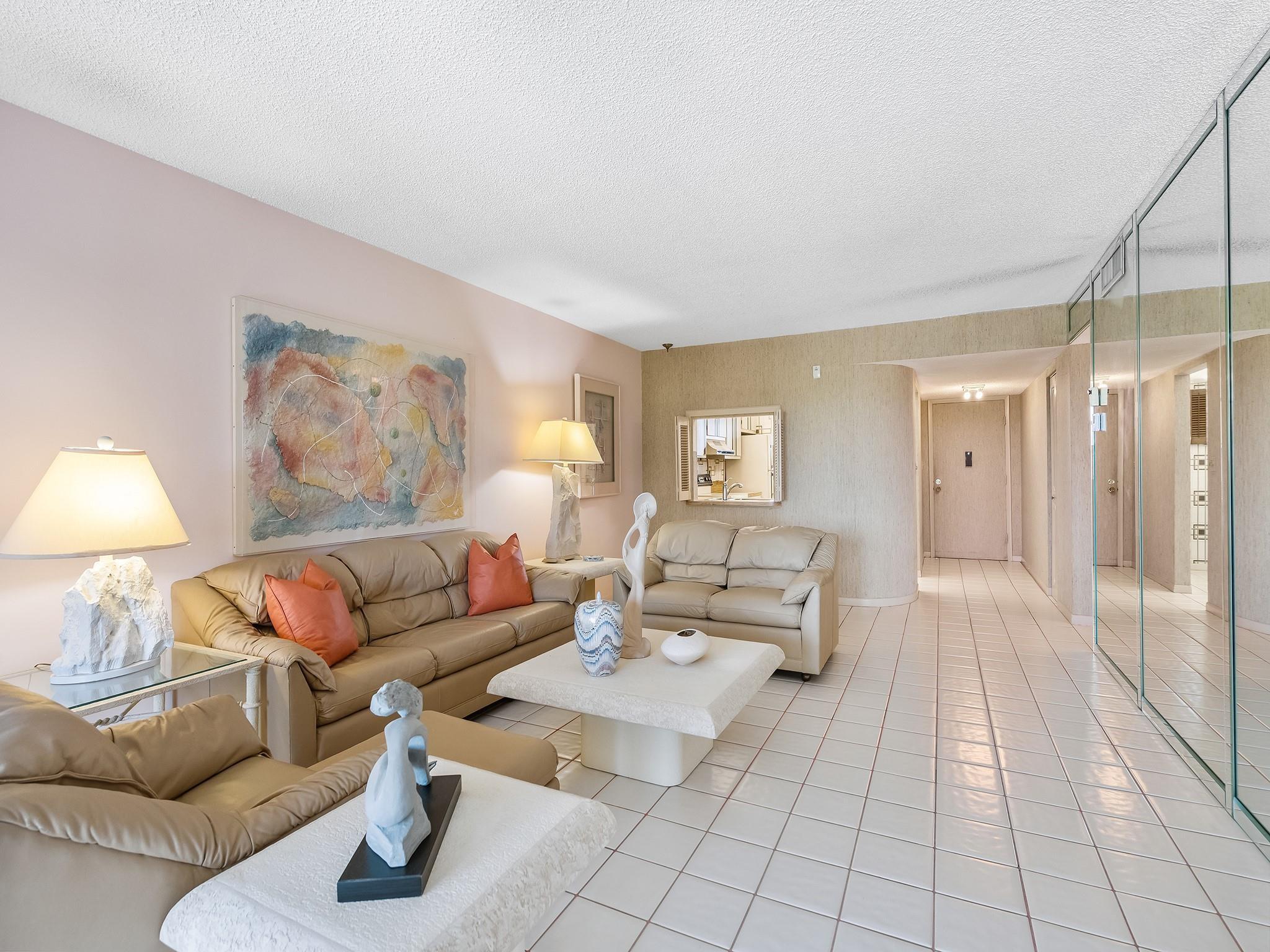 3930 Inverrary Boulevard 606-D, Lauderhill, FL 33319, Lauderhill - Photo 3