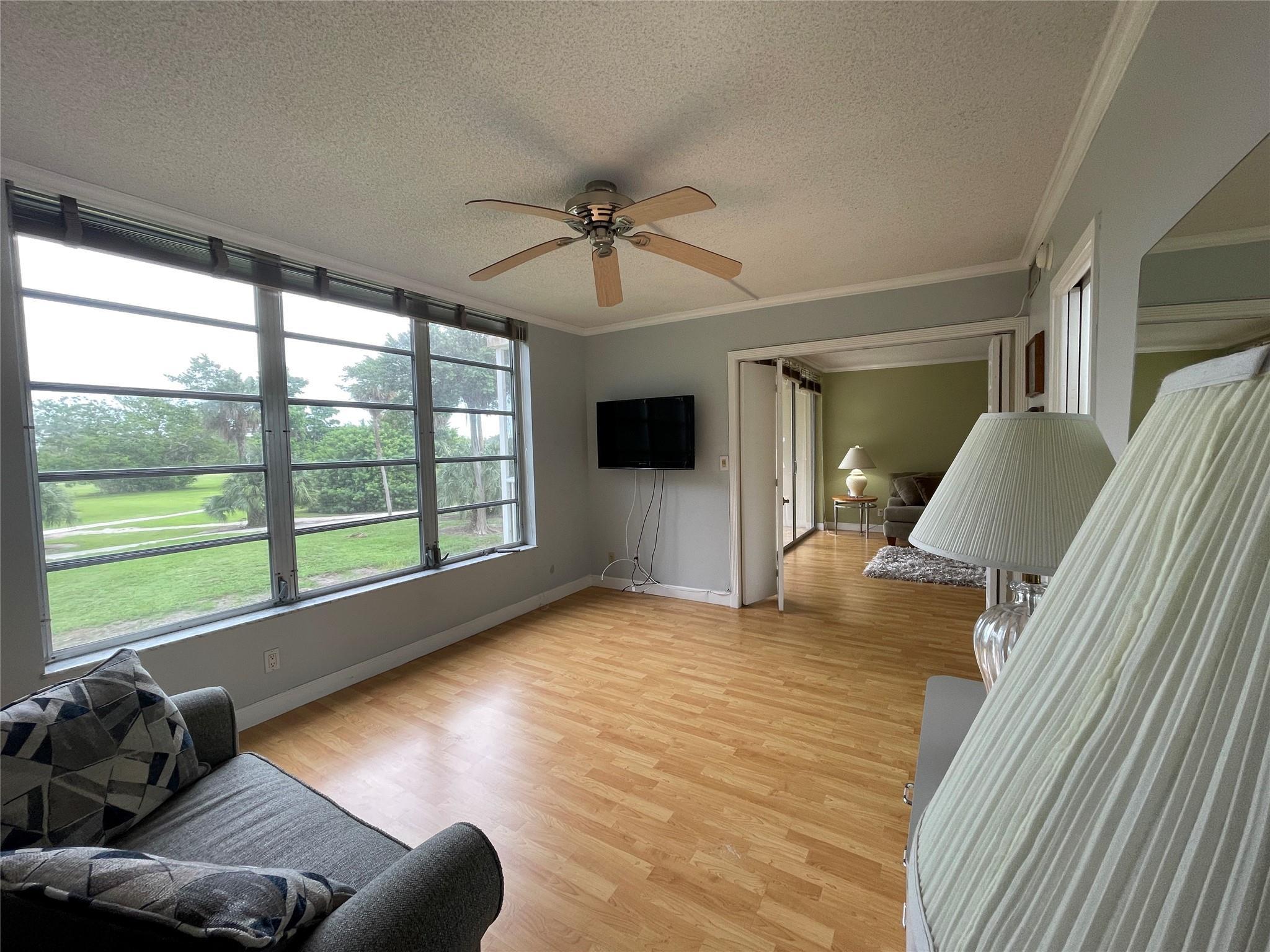 3051 S Palm Aire Drive 204, Pompano Beach, FL 33069, Pompano Beach - Photo 3