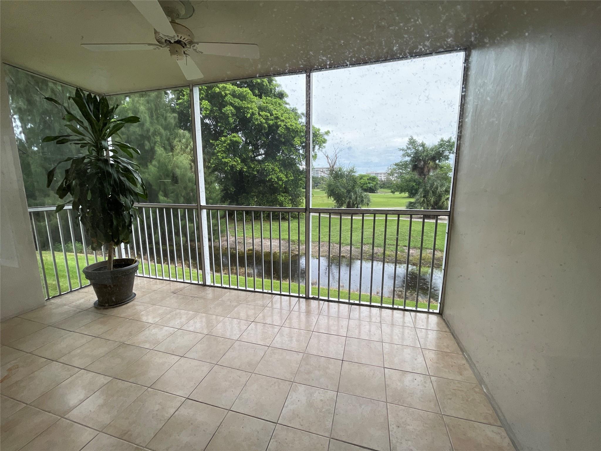 3051 S Palm Aire Drive 204, Pompano Beach, FL 33069, Pompano Beach - Photo 5
