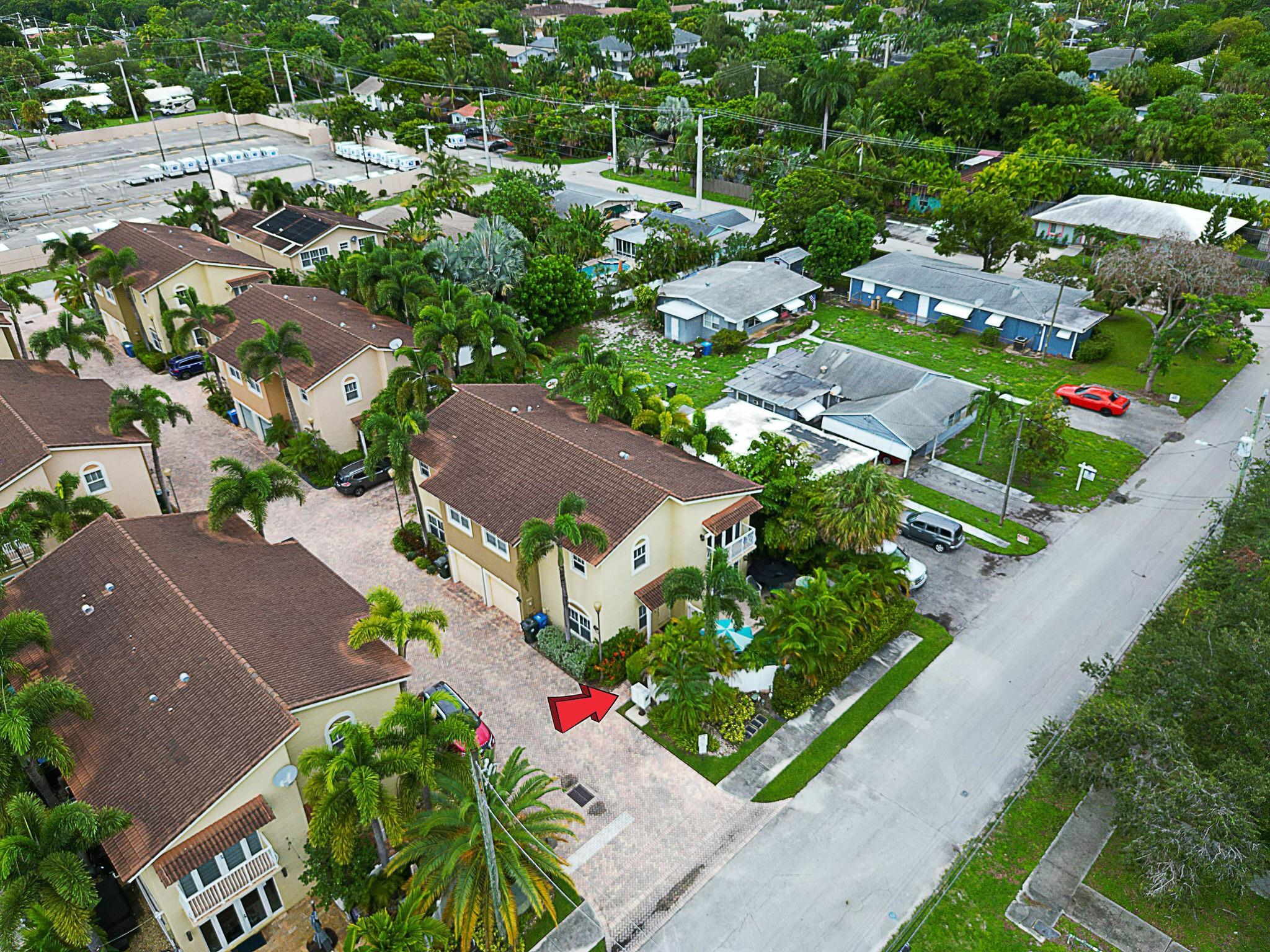 1251 NE 32nd Street, Oakland Park, FL 33334, Oakland Park - Photo 3