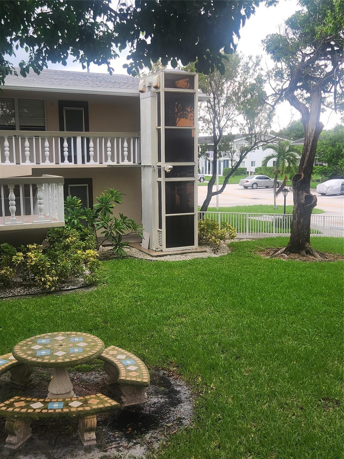 237 Farnham J 237, Deerfield Beach, FL 33442, Deerfield Beach