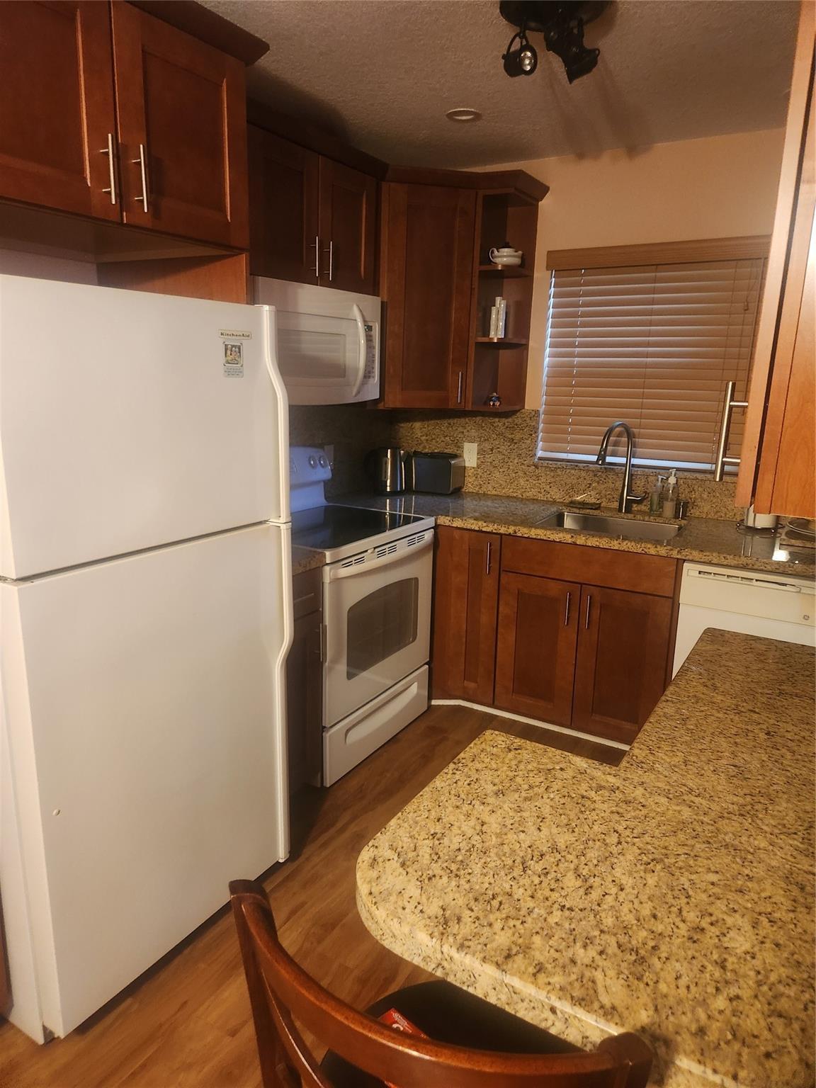 237 Farnham J 237, Deerfield Beach, FL 33442, Deerfield Beach - Photo 2
