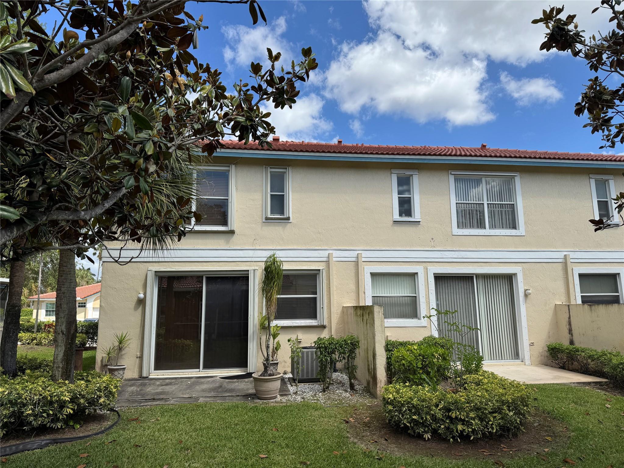 4782 NW 116th Terrace 4782, Coral Springs, FL 33076, Coral Springs - Photo 4