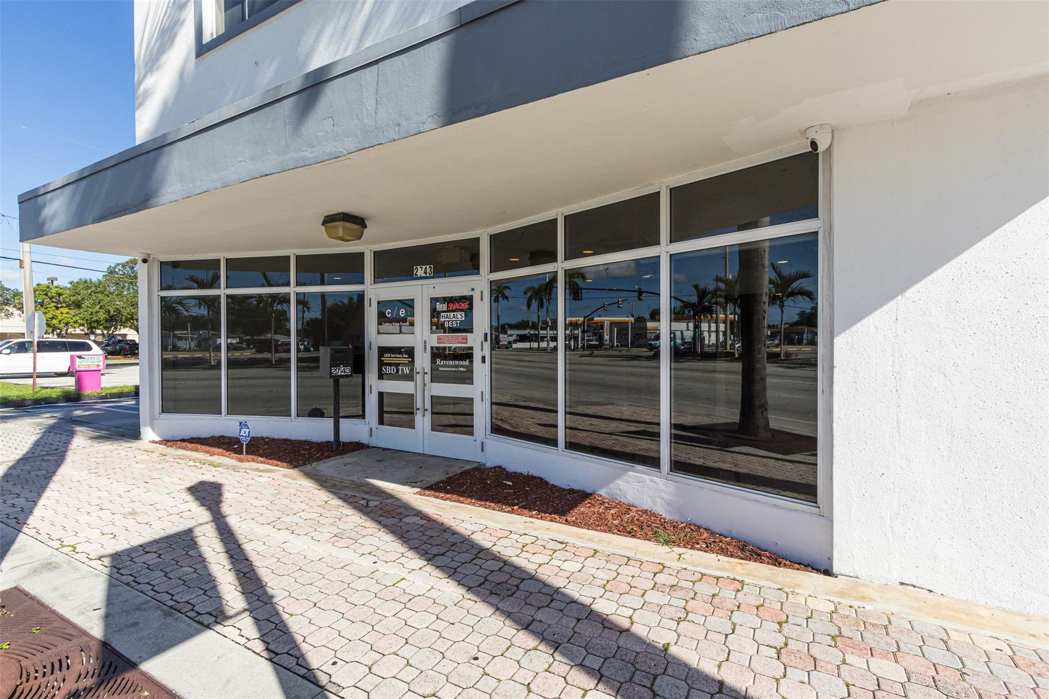 2743 Hollywood Boulevard, Hollywood, FL 33020, Hollywood - Photo 3