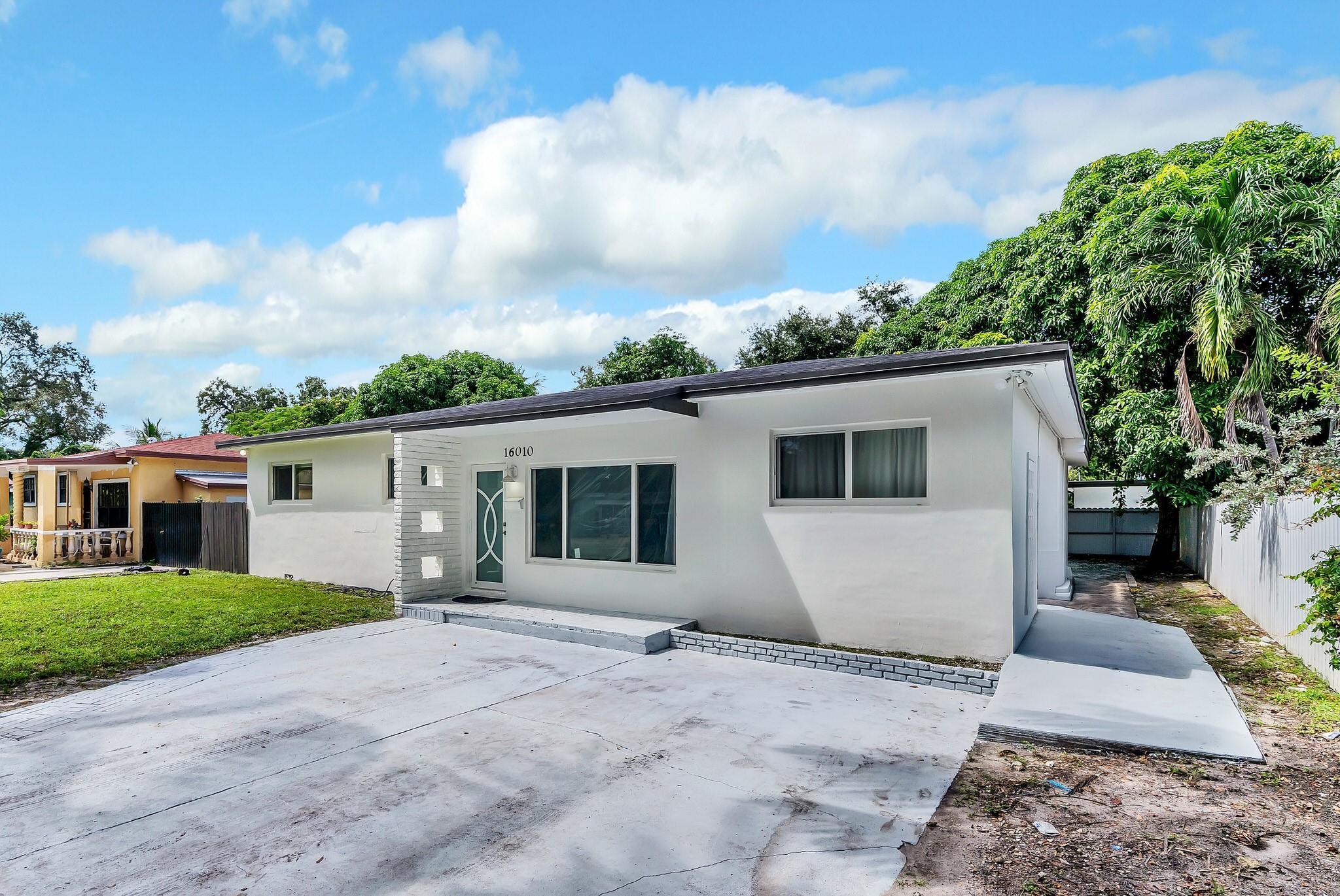 16010 NE 5th Avenue, Miami, FL 33162, Miami - Photo 3
