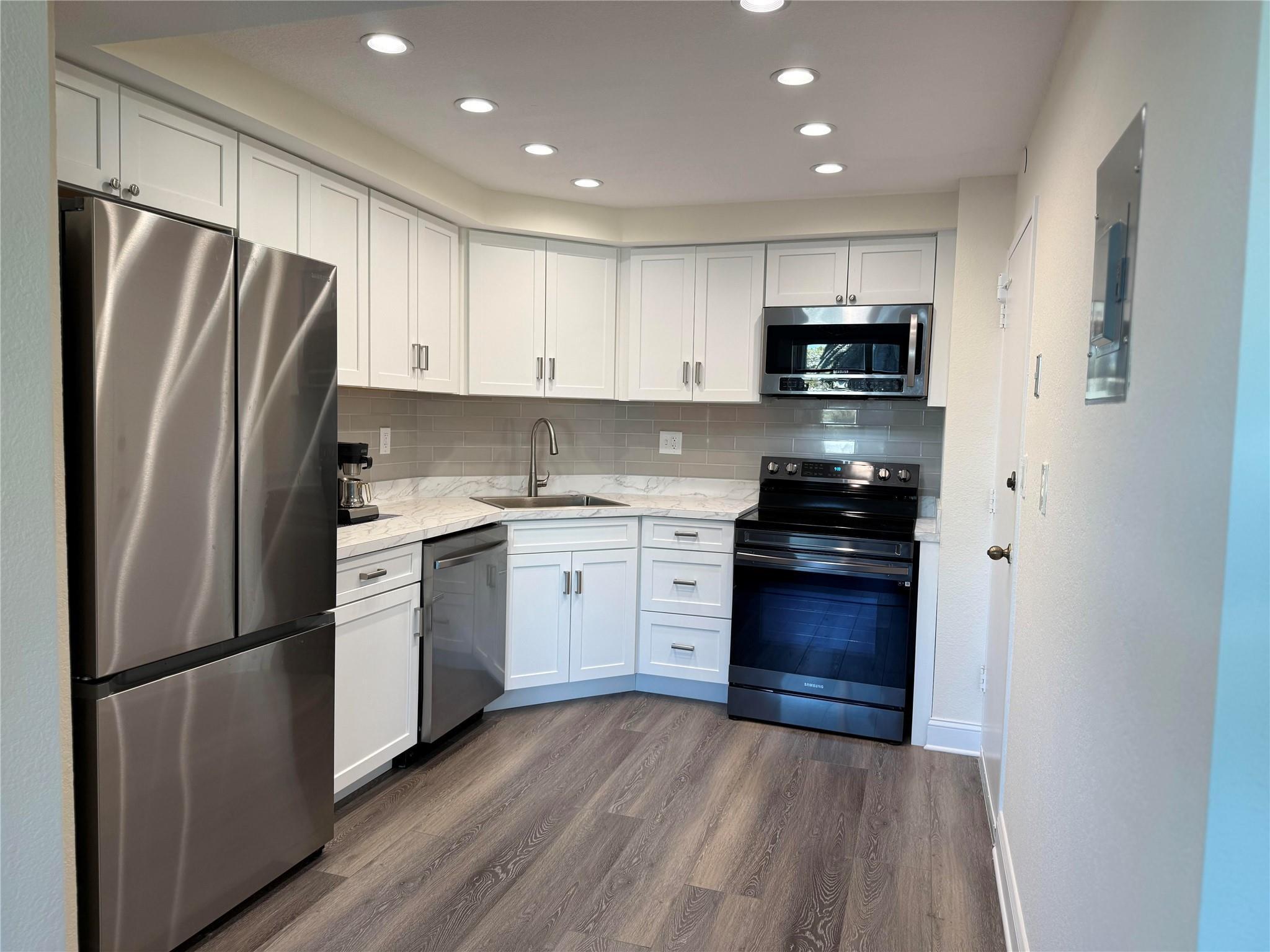 2500 E Las Olas Boulevard 308, Fort Lauderdale, FL 33301, Fort Lauderdale - Photo 4