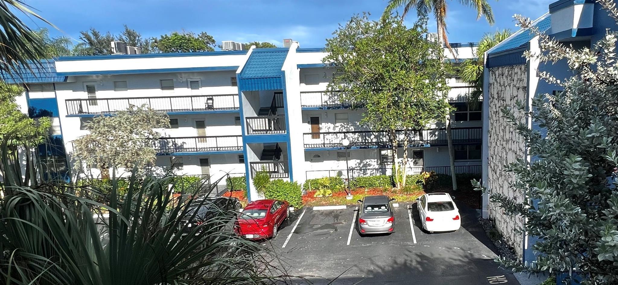 3080 Holiday Springs Boulevard 301, Margate, FL 33063, Margate