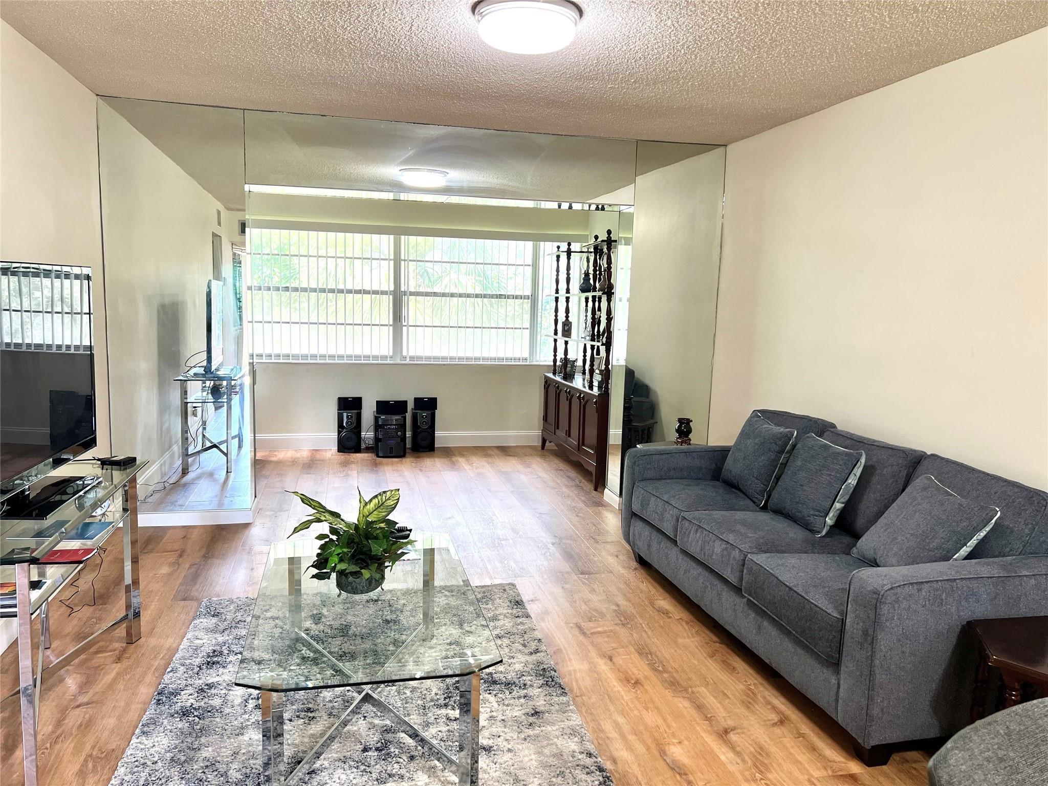 3080 Holiday Springs Boulevard 301, Margate, FL 33063, Margate - Photo 4