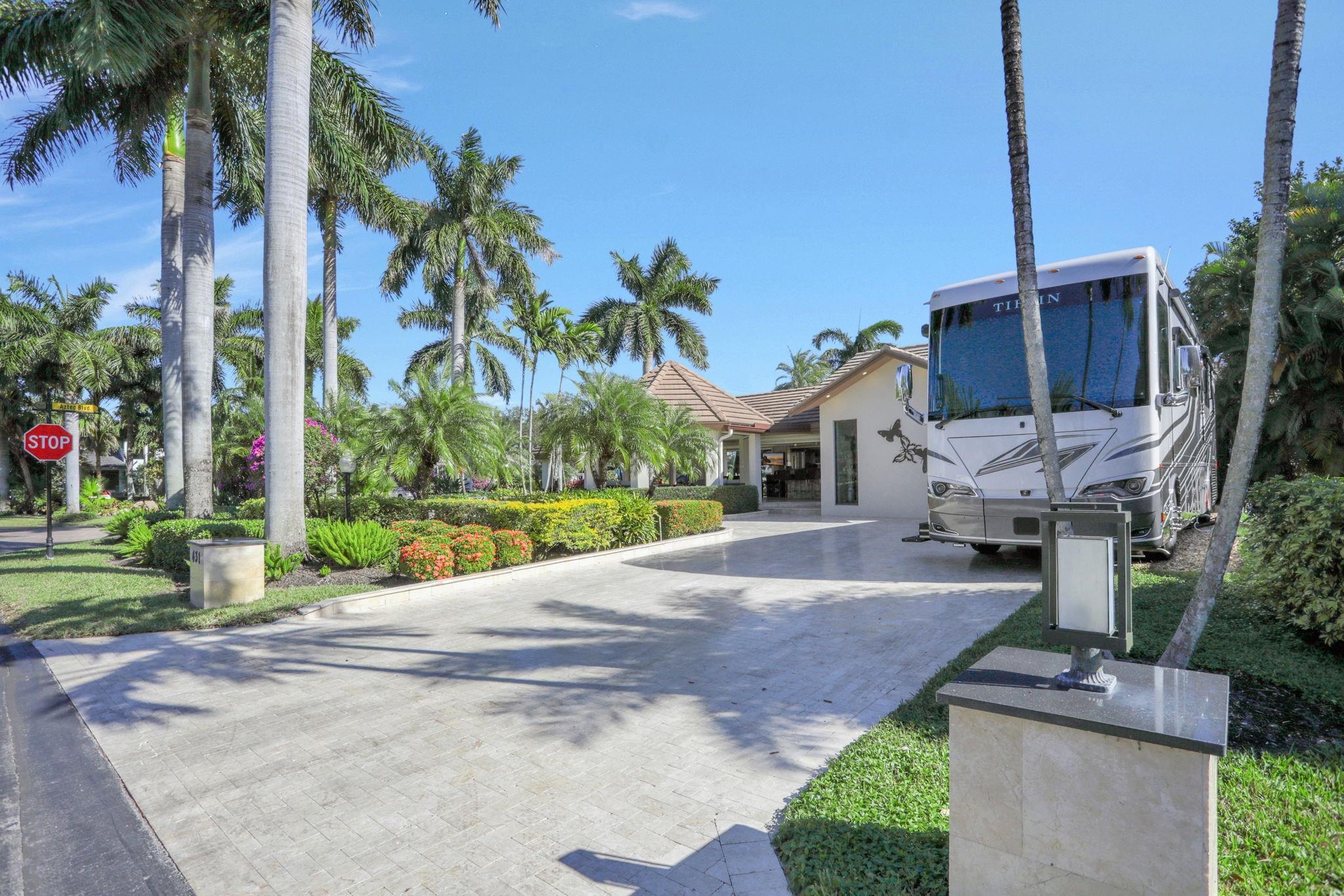 431 S Cortez Drive 431, Margate, FL 33068, Margate - Photo 2