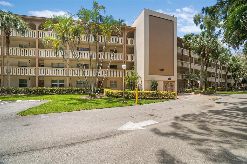 1601 Abaco Drive D1, Coconut Creek, FL 33066, Coconut Creek - Photo 2