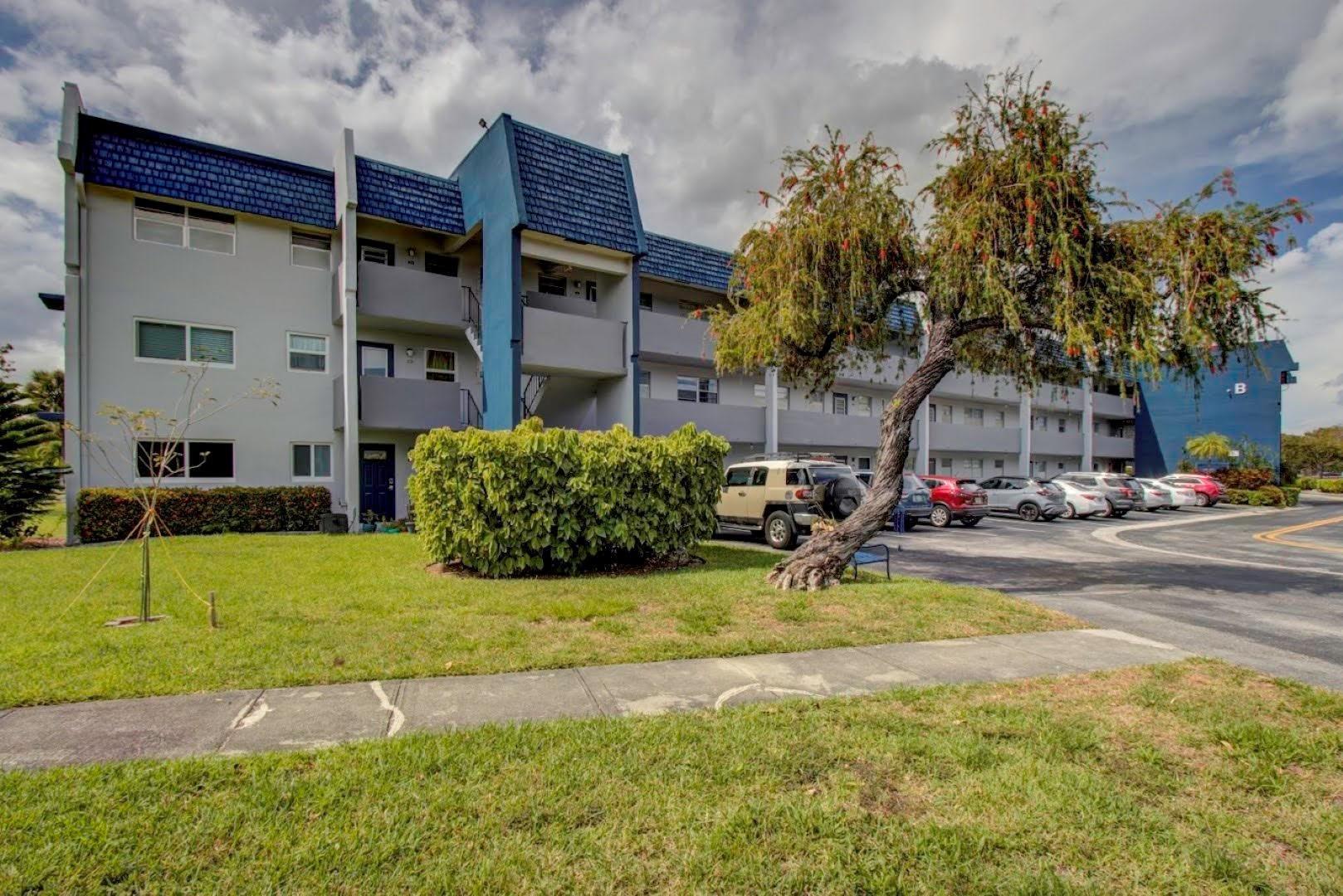 7867 Golf Circle Drive 108, Margate, FL 33063, Margate