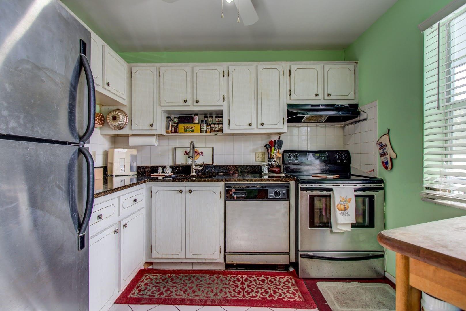 7867 Golf Circle Drive 108, Margate, FL 33063, Margate - Photo 2