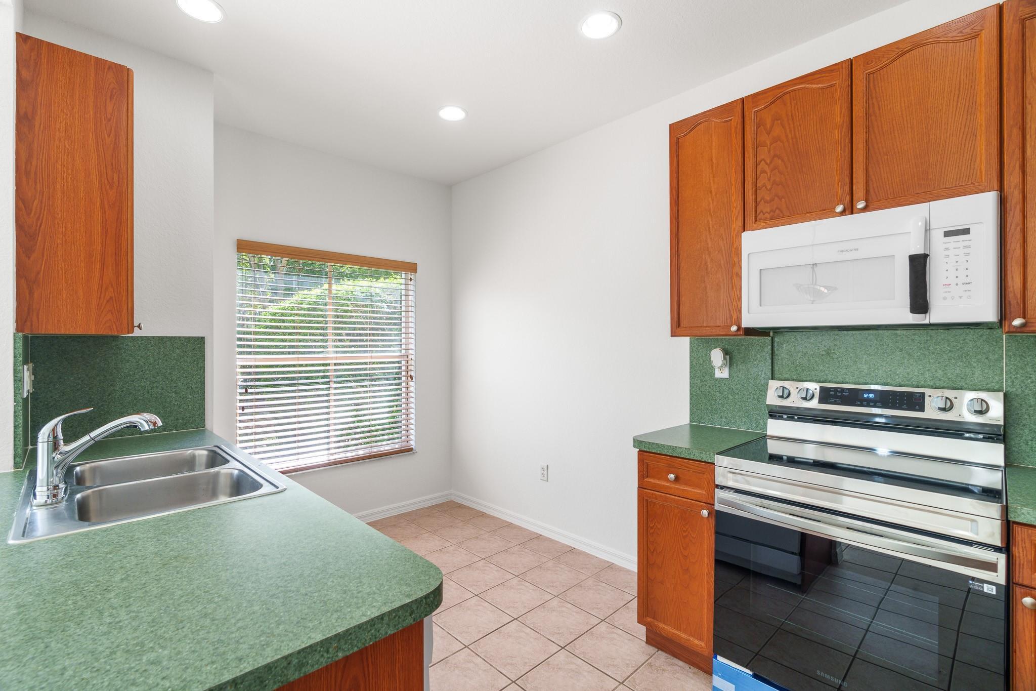 3210 Merrick Terrace 1503, Margate, FL 33063, Margate - Photo 5
