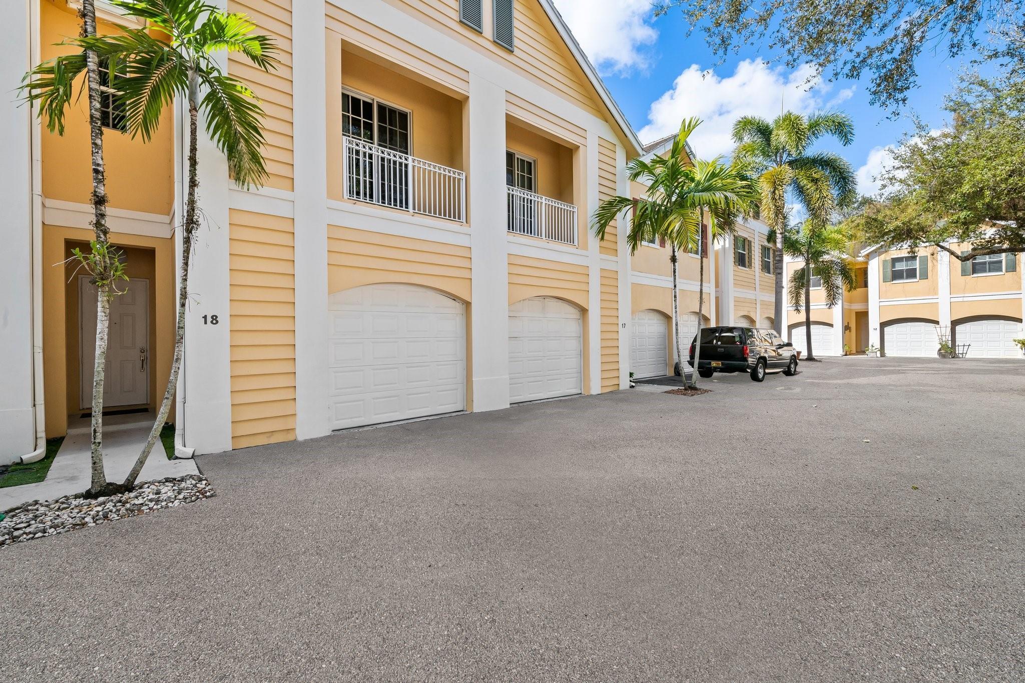 515 SW 18th Avenue 18, Fort Lauderdale, FL 33312, Fort Lauderdale - Photo 2