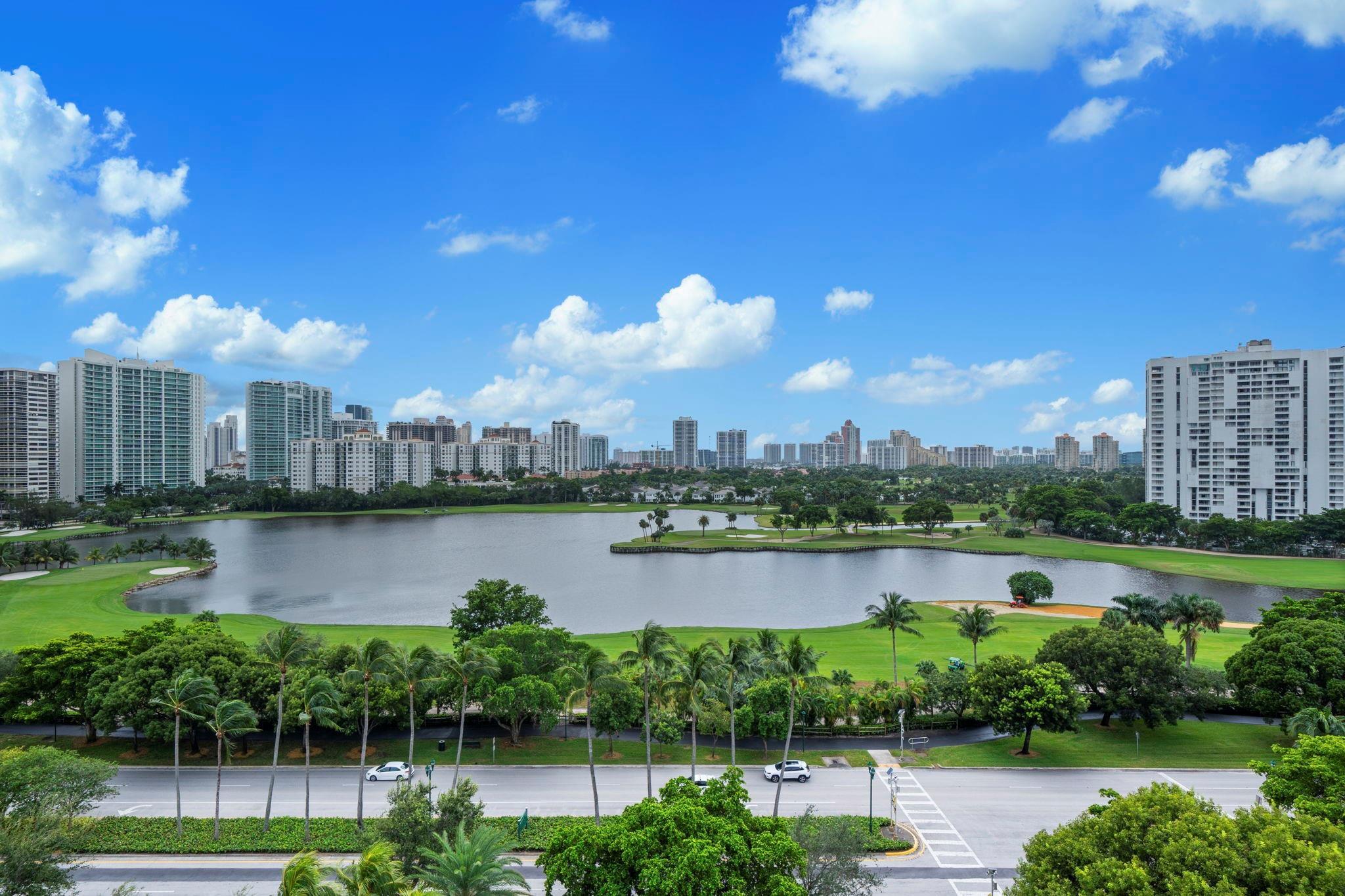 3625 N Country Club Drive 1208, Aventura, FL 33180, Aventura