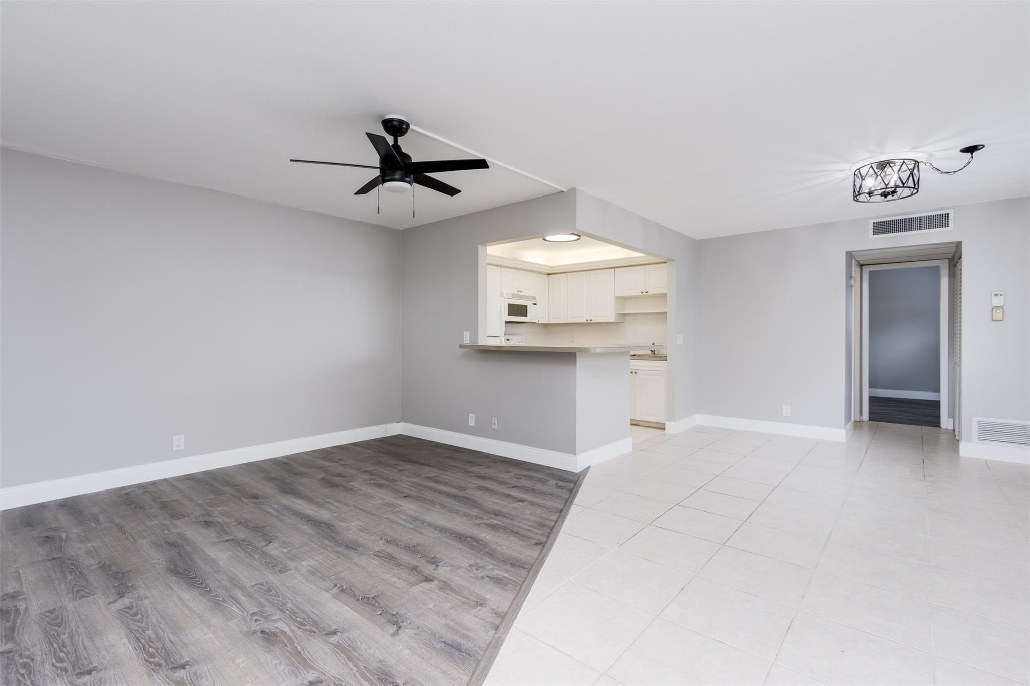 346 Monaco H 346, Delray Beach, FL 33446, Delray Beach - Photo 4