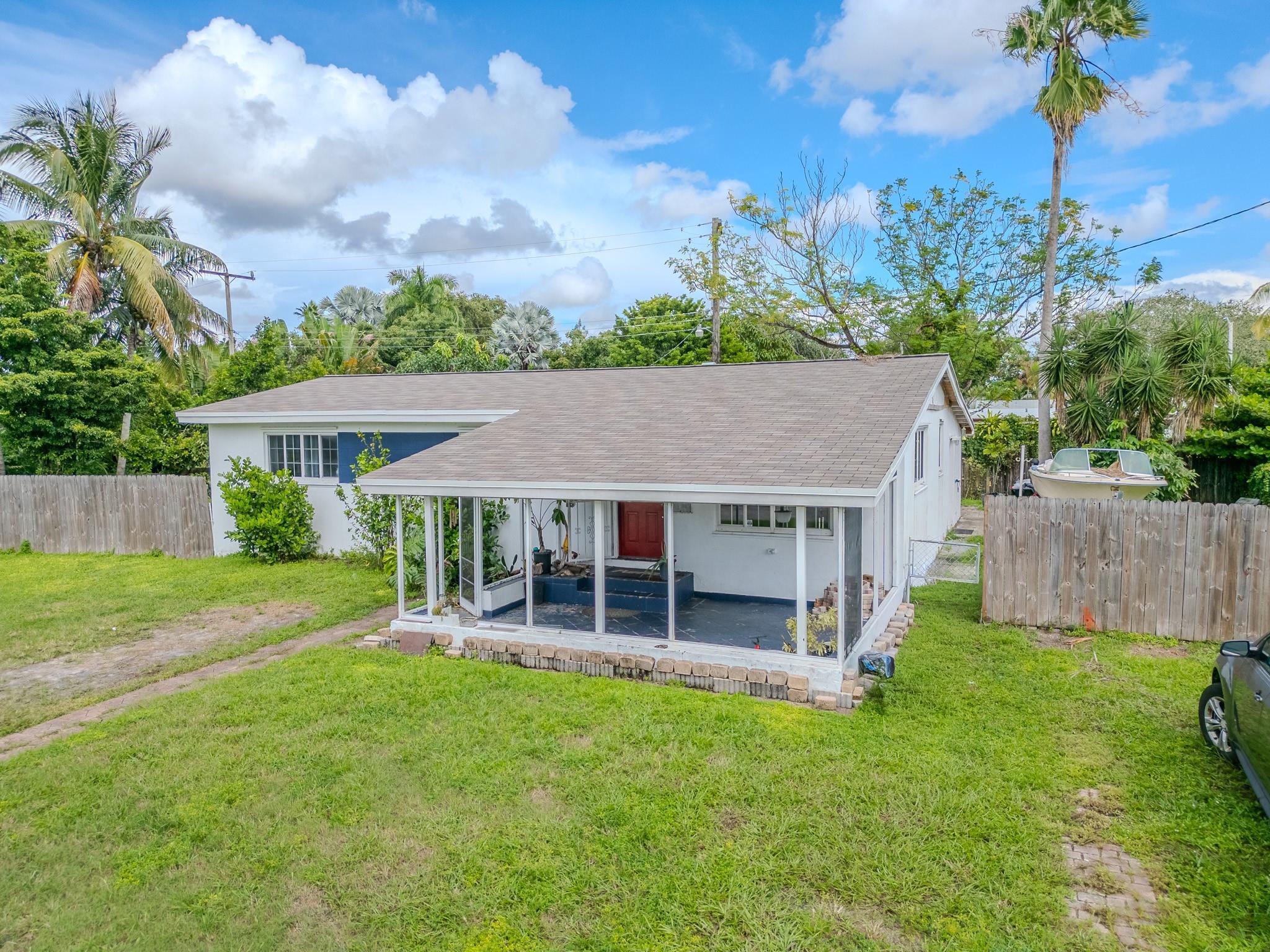 2011 SW 97th Terrace, Miramar, FL 33025, Miramar - Photo 3