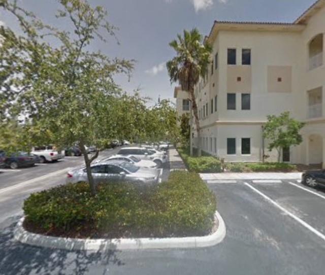 2893 Executive Park Drive 106, Weston, FL 33331, Weston - Photo 4