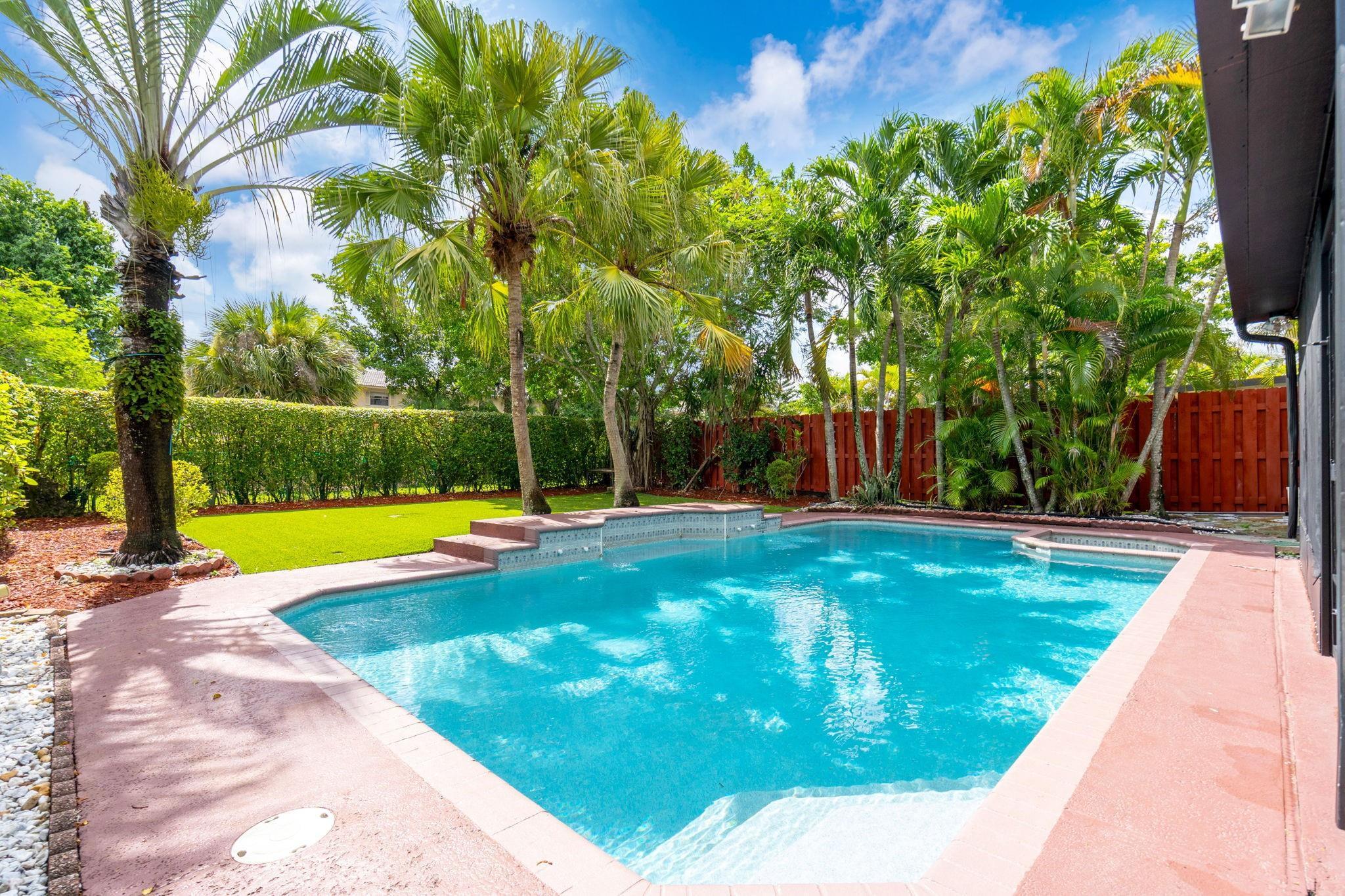 3981 NW 81st Terrace, Coral Springs, FL 33065, Coral Springs - Photo 2