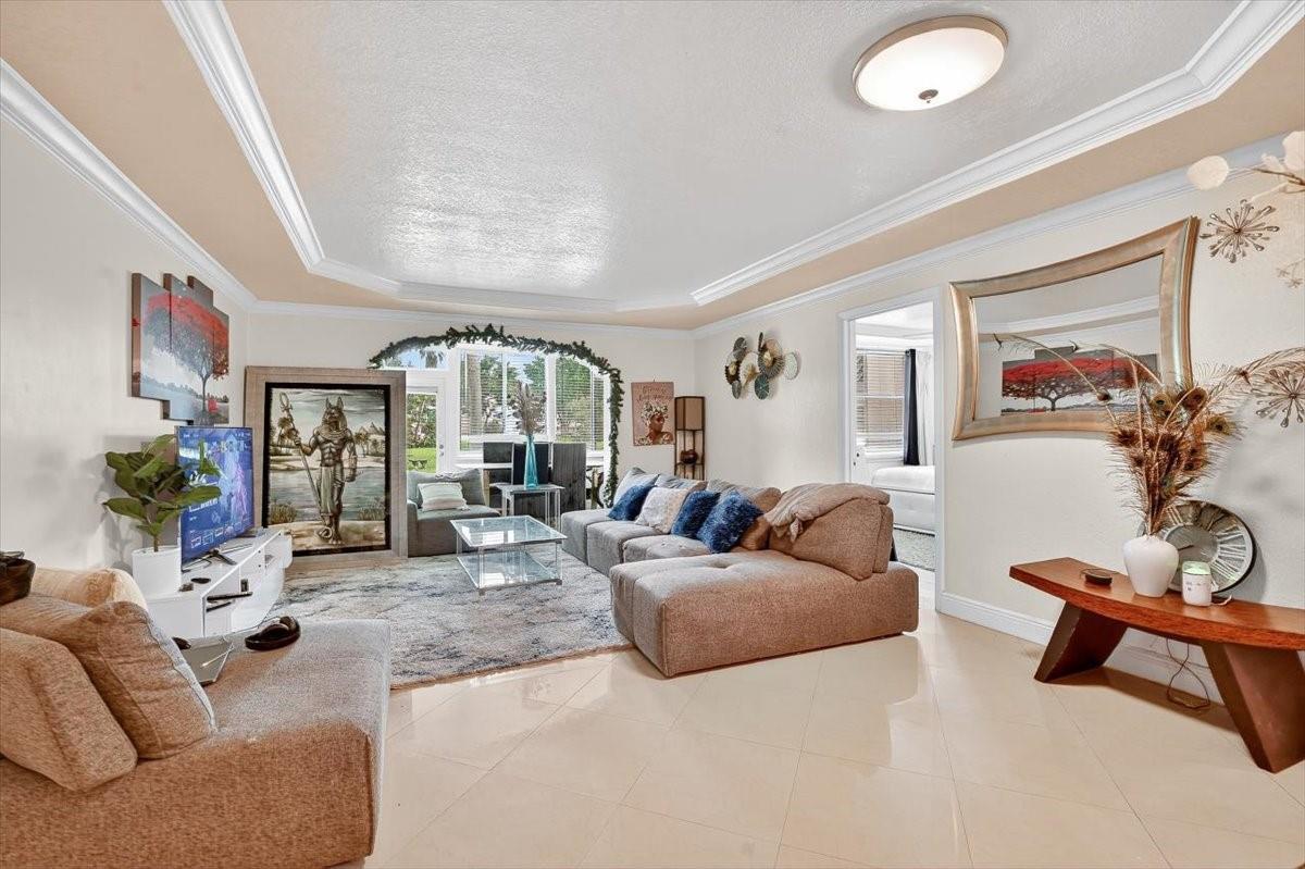 950 NW 80th Avenue 106, Margate, FL 33063, Margate - Photo 4