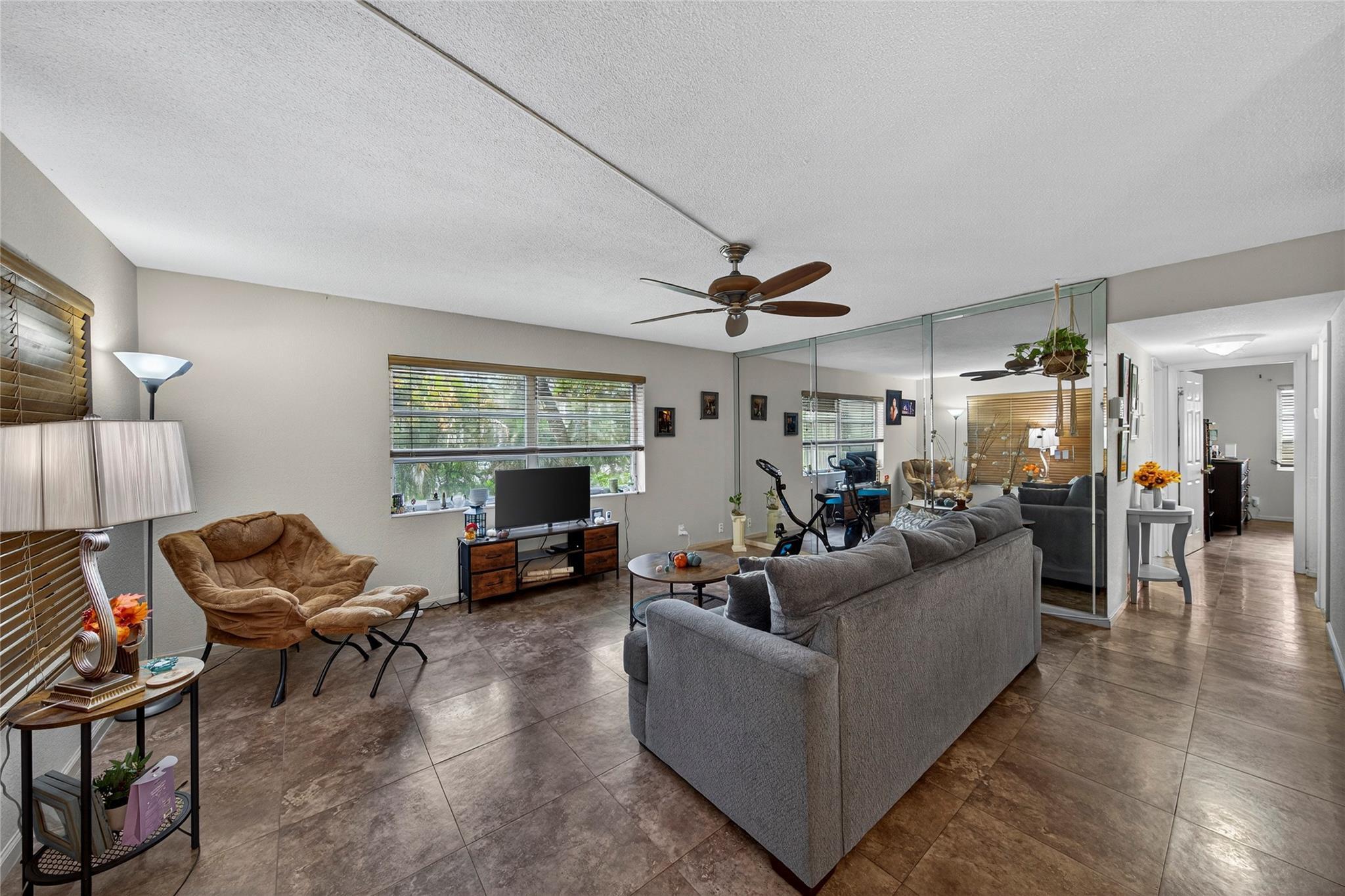 2901 NW 47th Terrace 245A, Lauderdale Lakes, FL 33313, Lauderdale Lakes - Photo 3