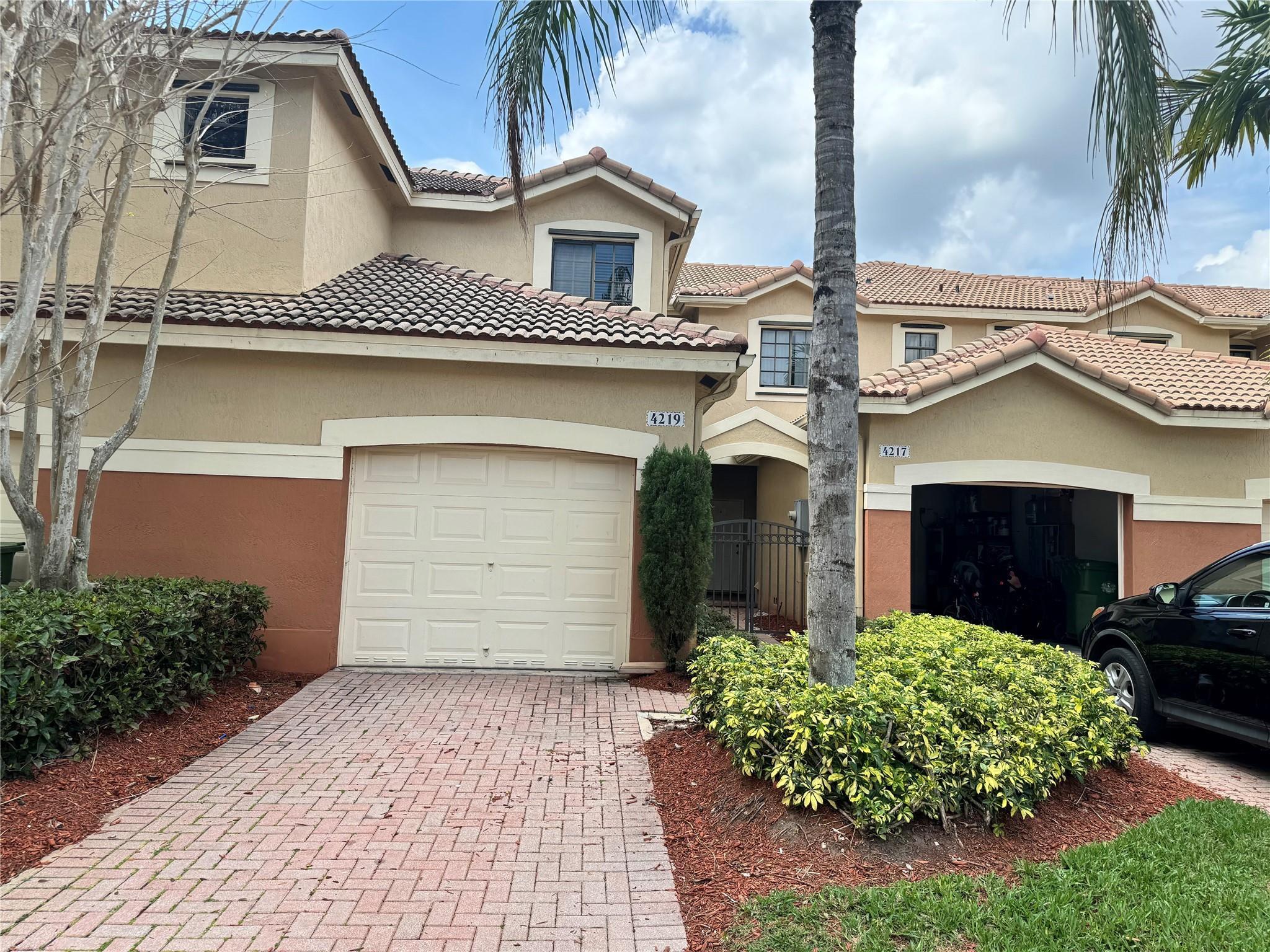 4219 SE Vineyard 4219, Weston, FL 33332, Weston