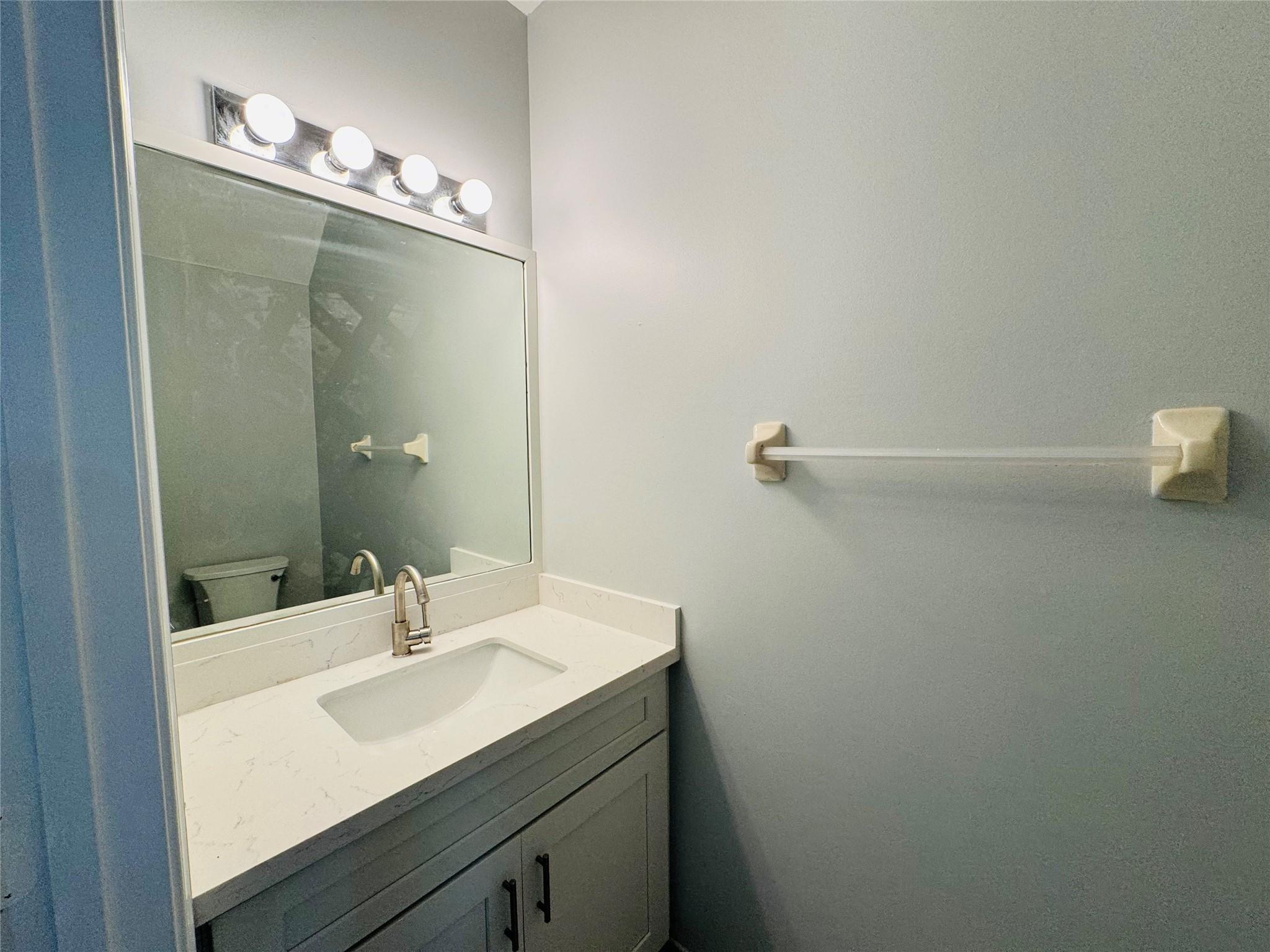 4219 SE Vineyard 4219, Weston, FL 33332, Weston - Photo 5