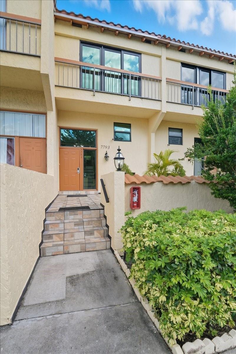 7793 Grande Street 7793, Sunrise, FL 33351, Sunrise - Photo 3