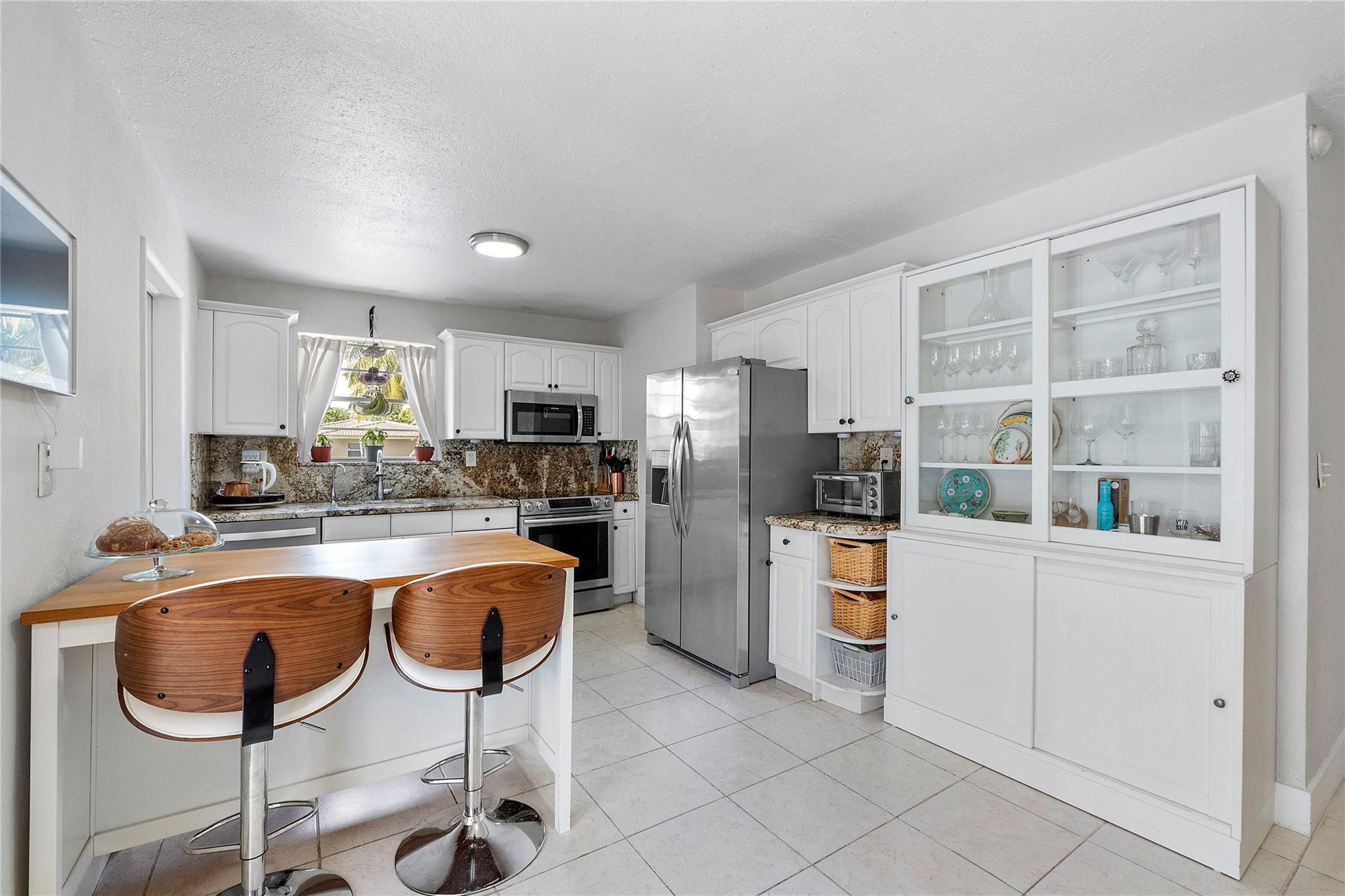 1130 NW 42nd Court, Oakland Park, FL 33309, Oakland Park - Photo 5