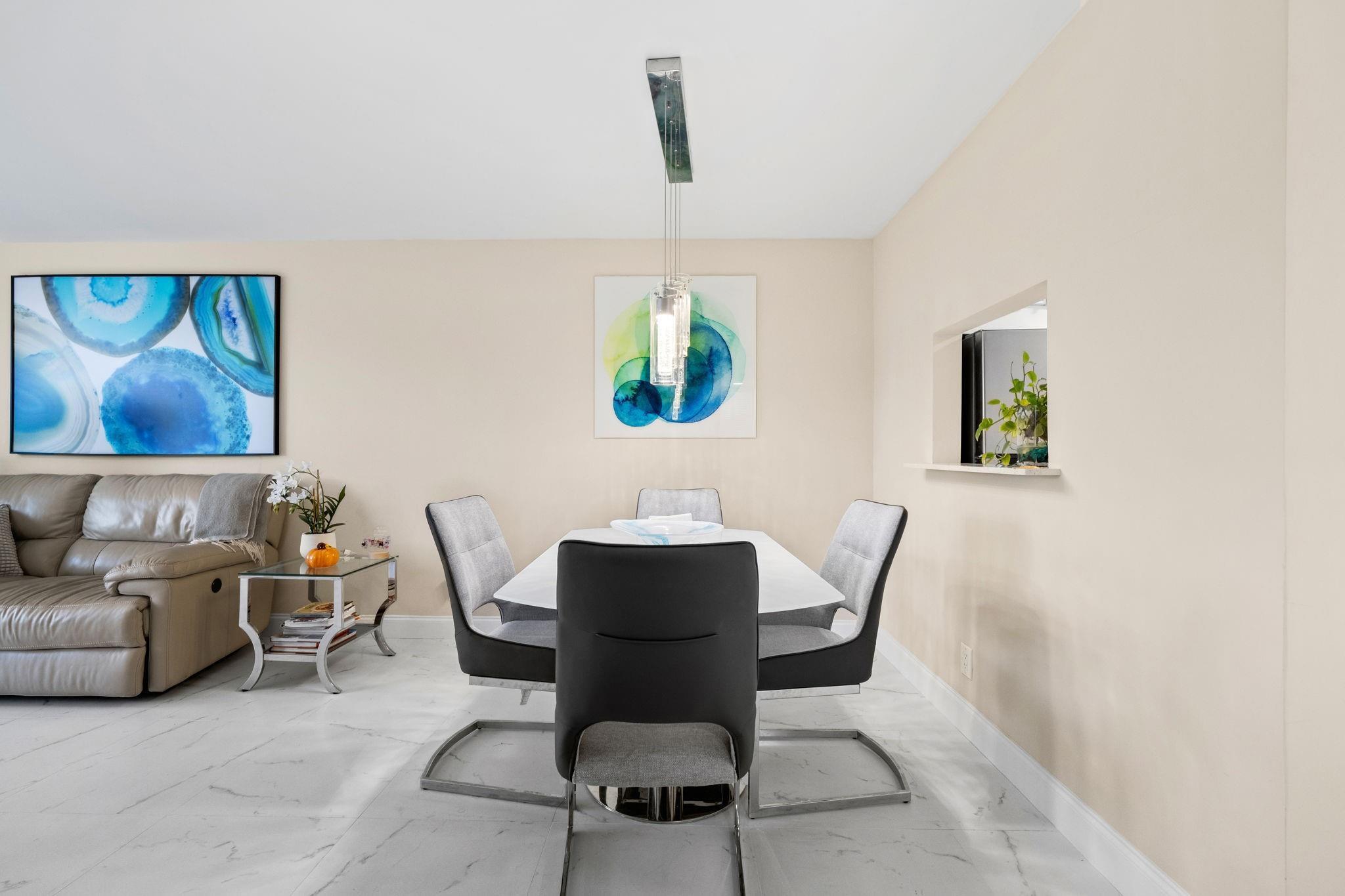 9660 Sunrise Lakes Boulevard 103, Sunrise, FL 33322, Sunrise - Photo 5