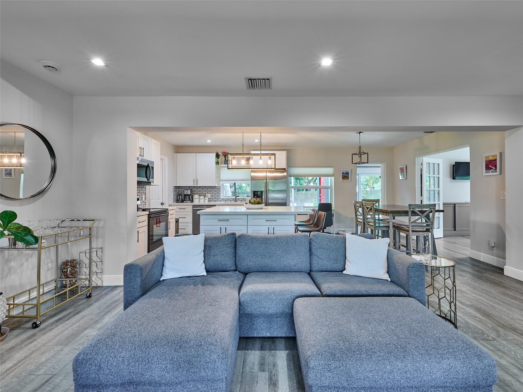 801 NE 15th Street, Fort Lauderdale, FL 33304, Fort Lauderdale - Photo 5