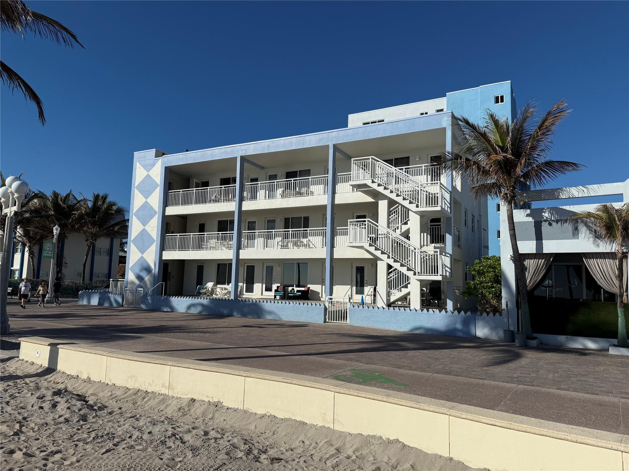 310 S Broadwalk 3b, Hollywood, FL 33019, Hollywood - Photo 3